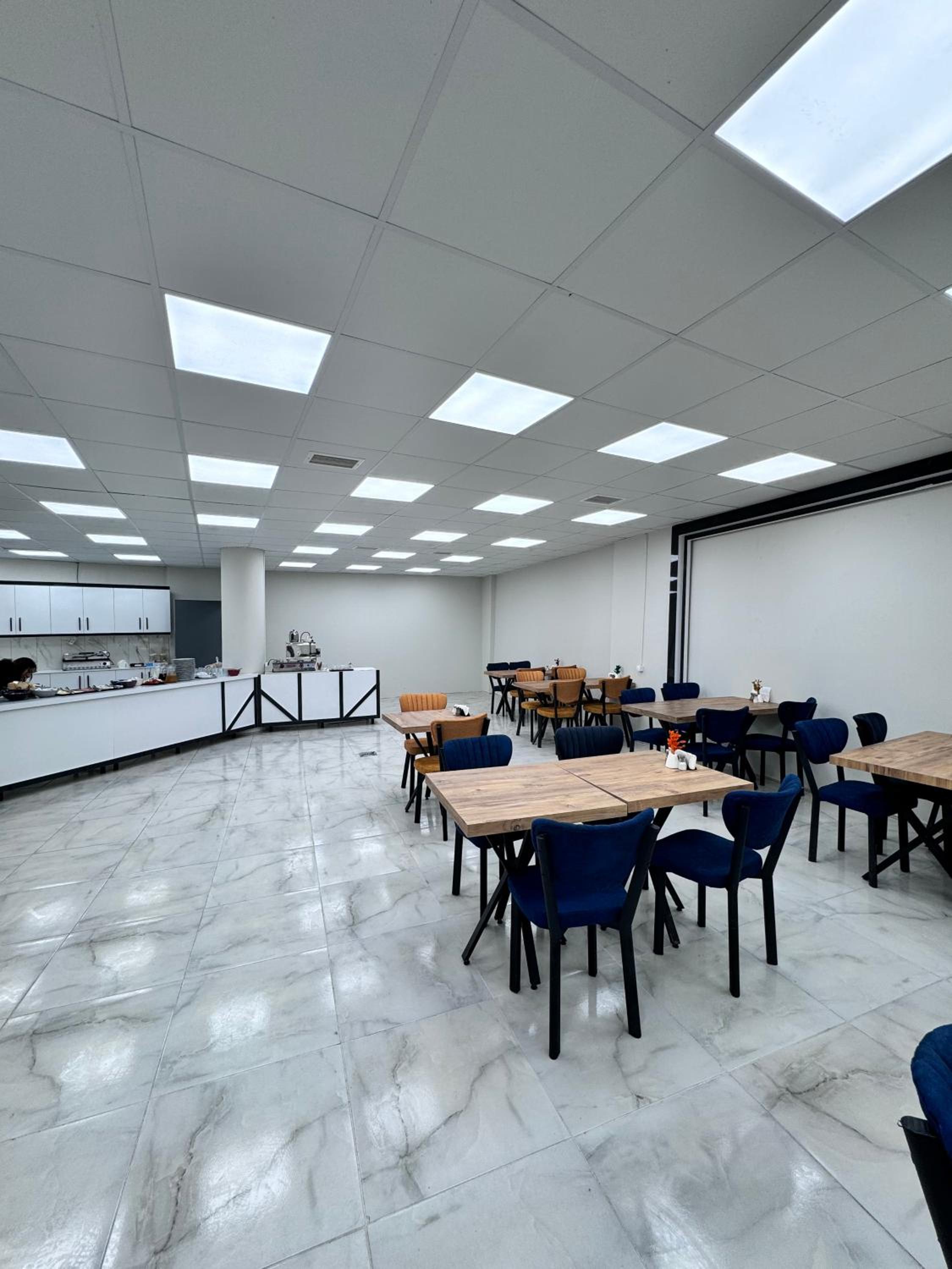 Blue Marina Hotel & Spa - Image 26