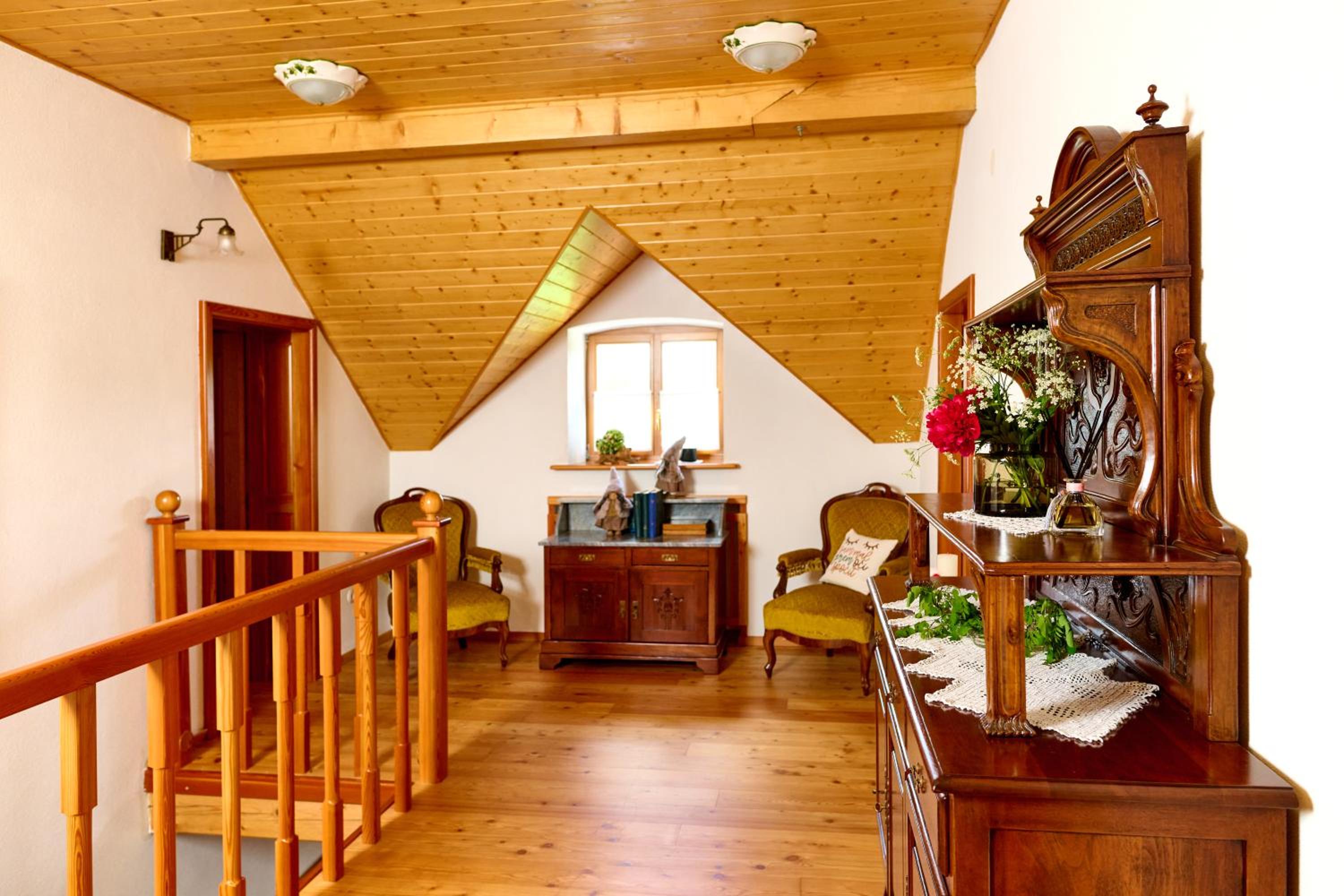 Four-Bedroom Villa Bajer