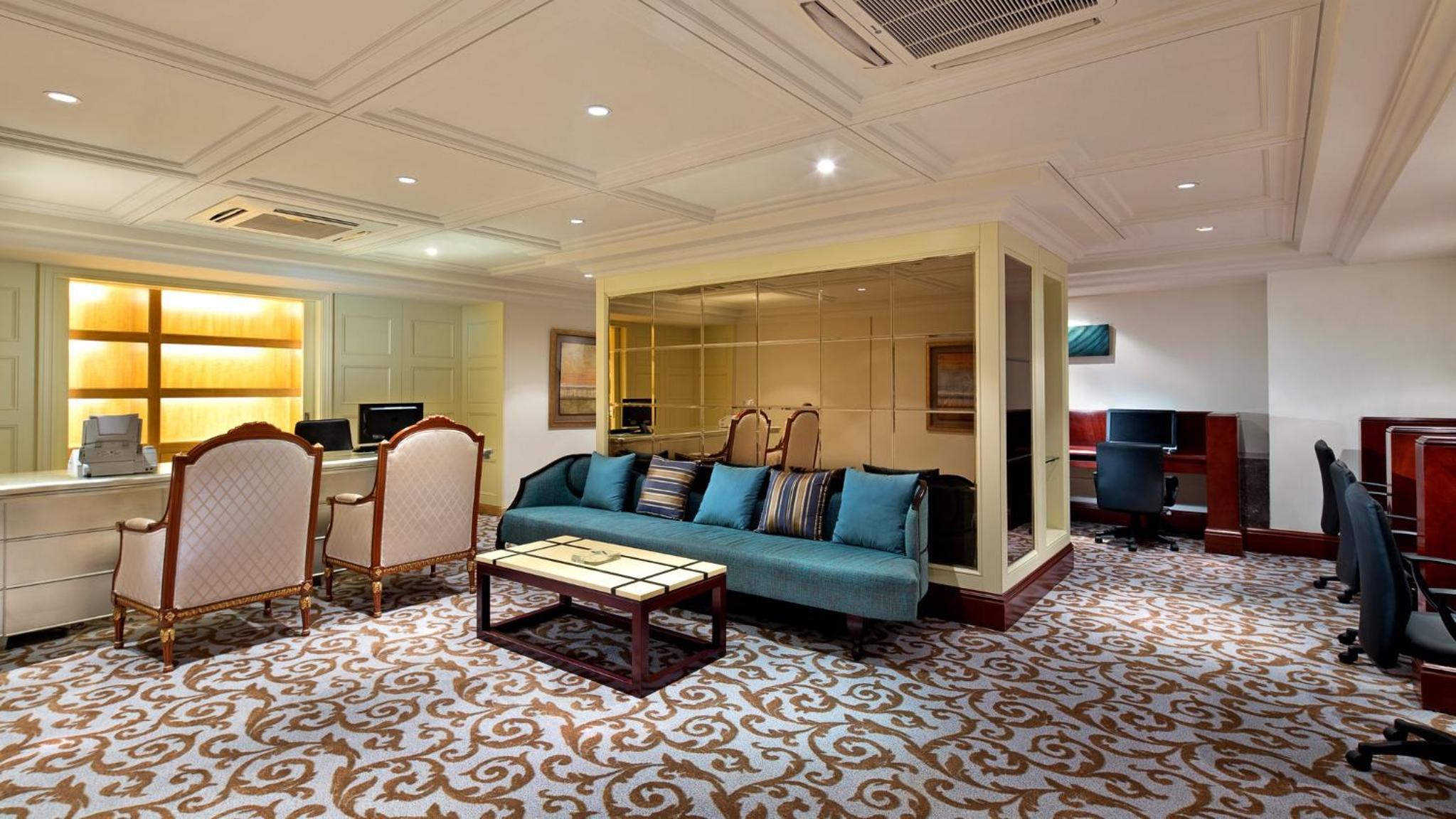Crowne Plaza Resort Sanya Bay by IHG