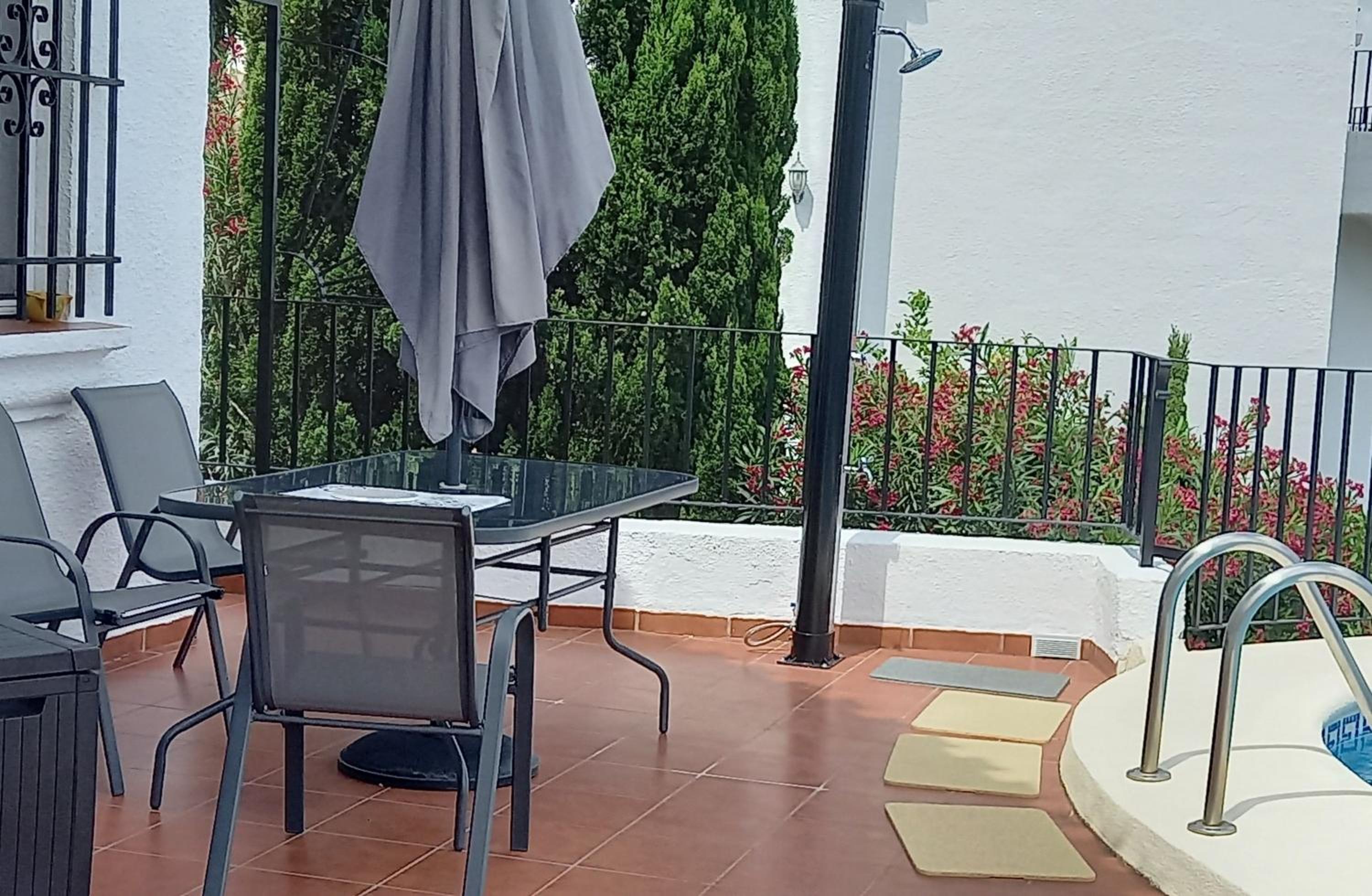 Maison avec logement indépendant, piscine privée et vue mer