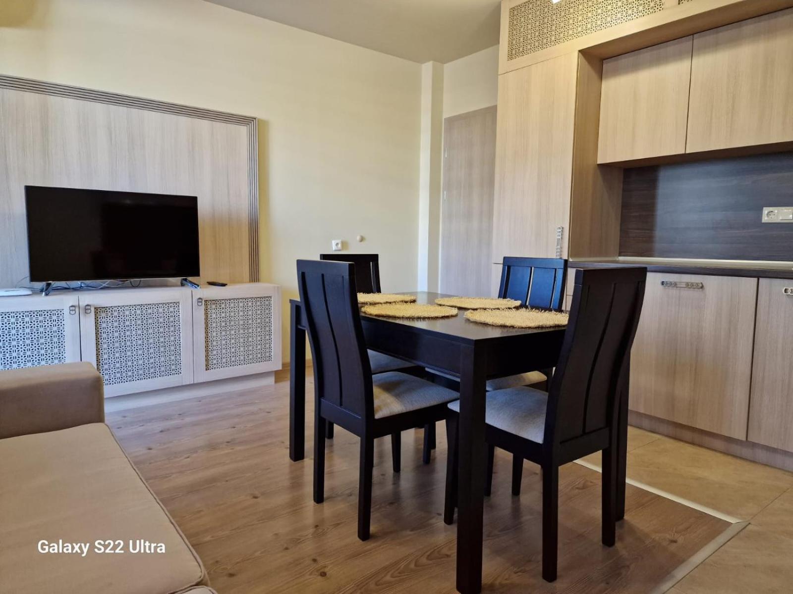 Delux Apartment Argisht Golden Sands