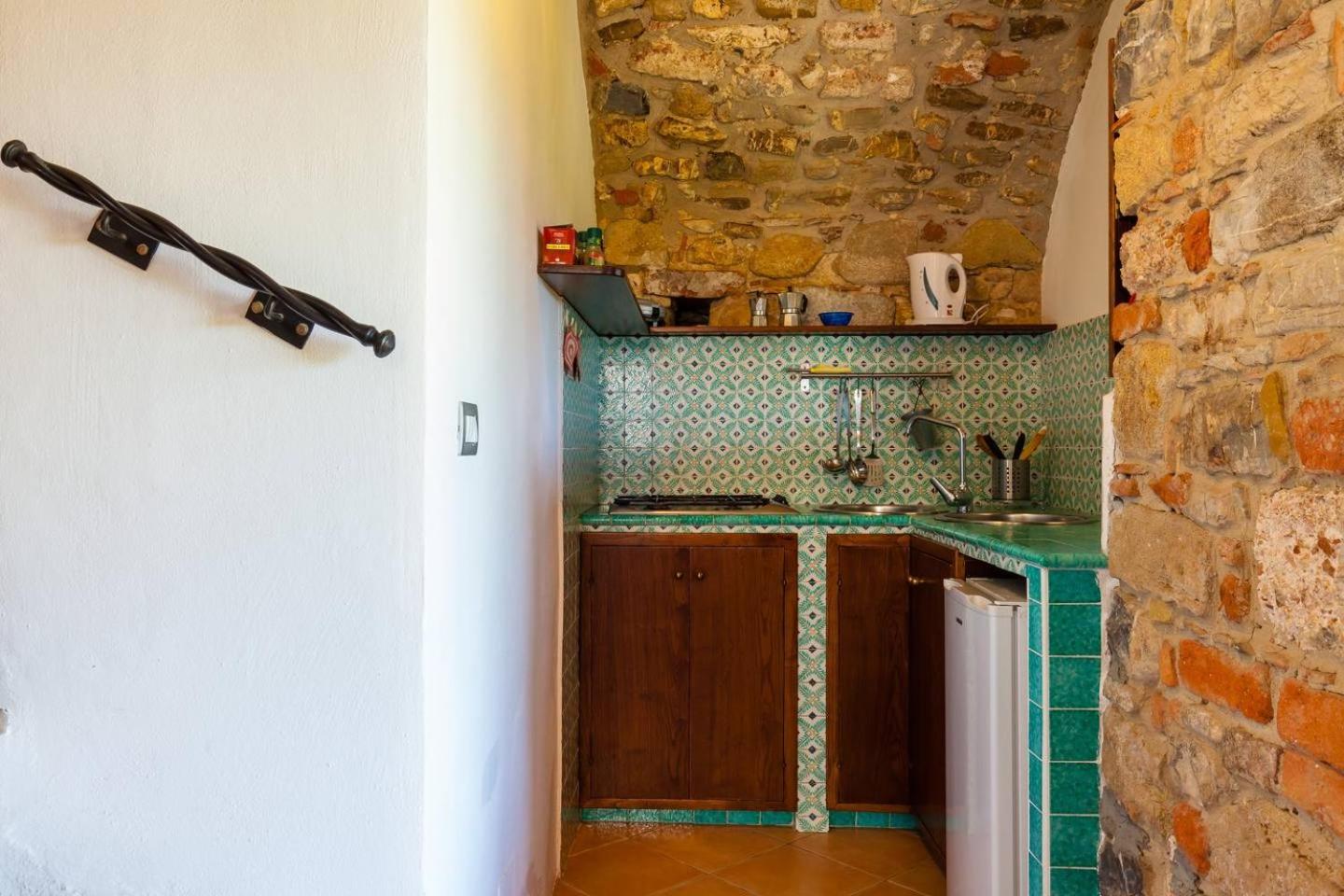 Il Mosaico - Bilocale - 1 camera da letto - 1 bagno - soggiorno cucina - in zona esclusiva, Castellammare di Velia – photo 3