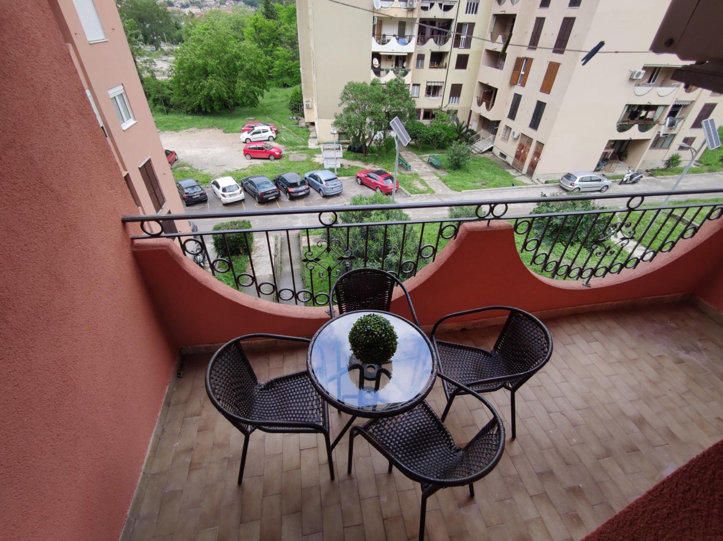 Apartment City View view 5