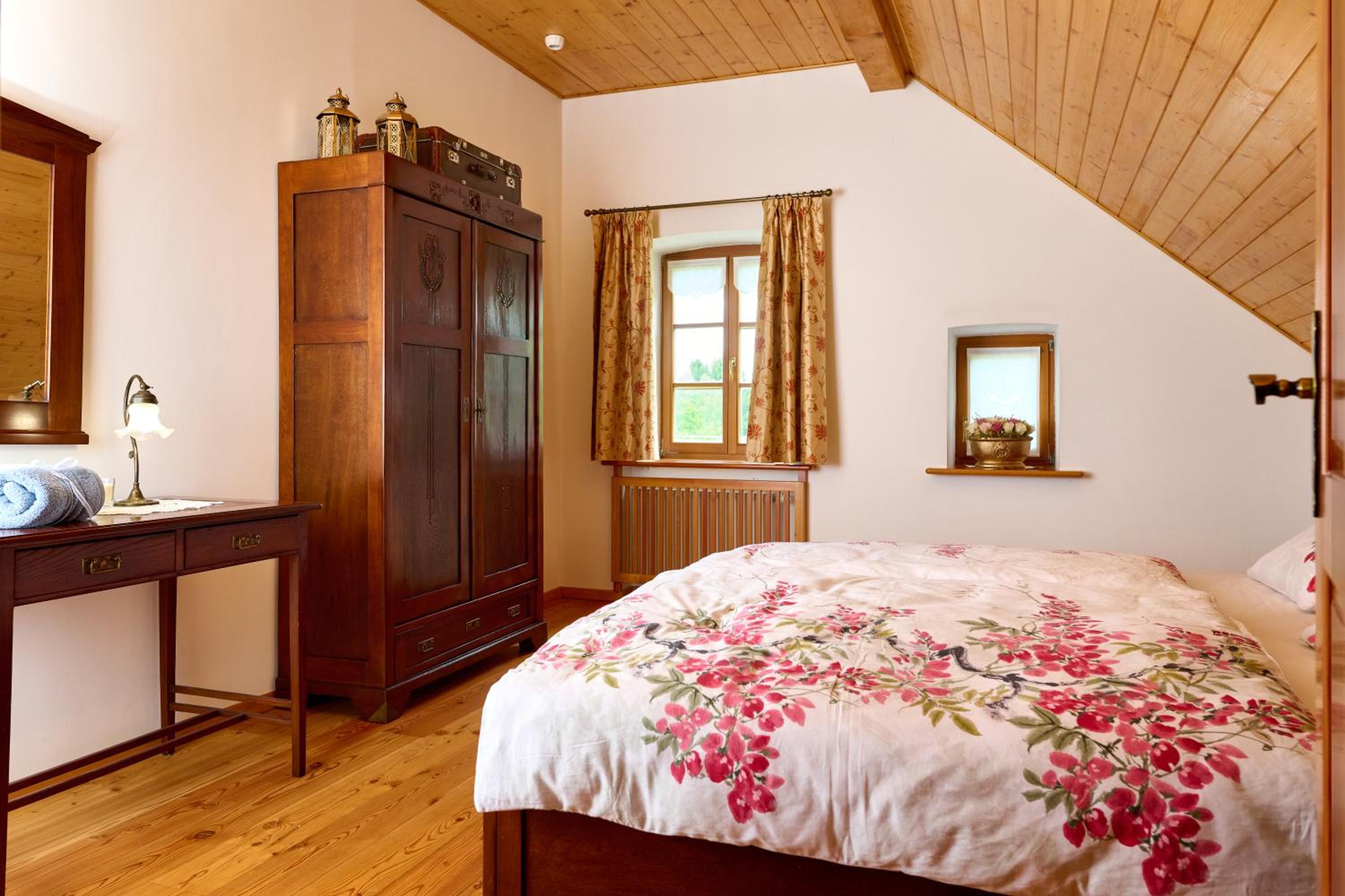 Four-Bedroom Villa Bajer