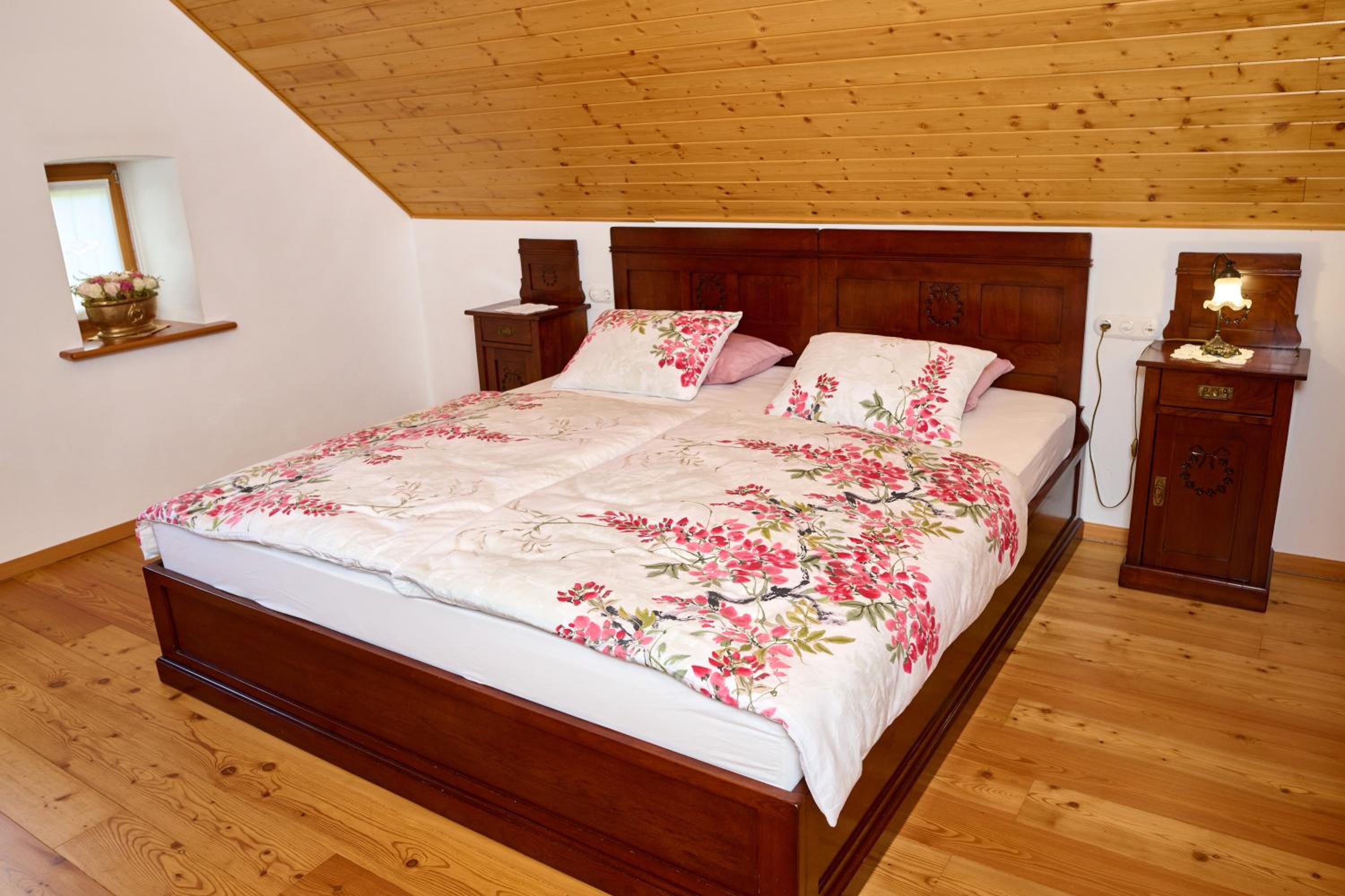 Four-Bedroom Villa Bajer