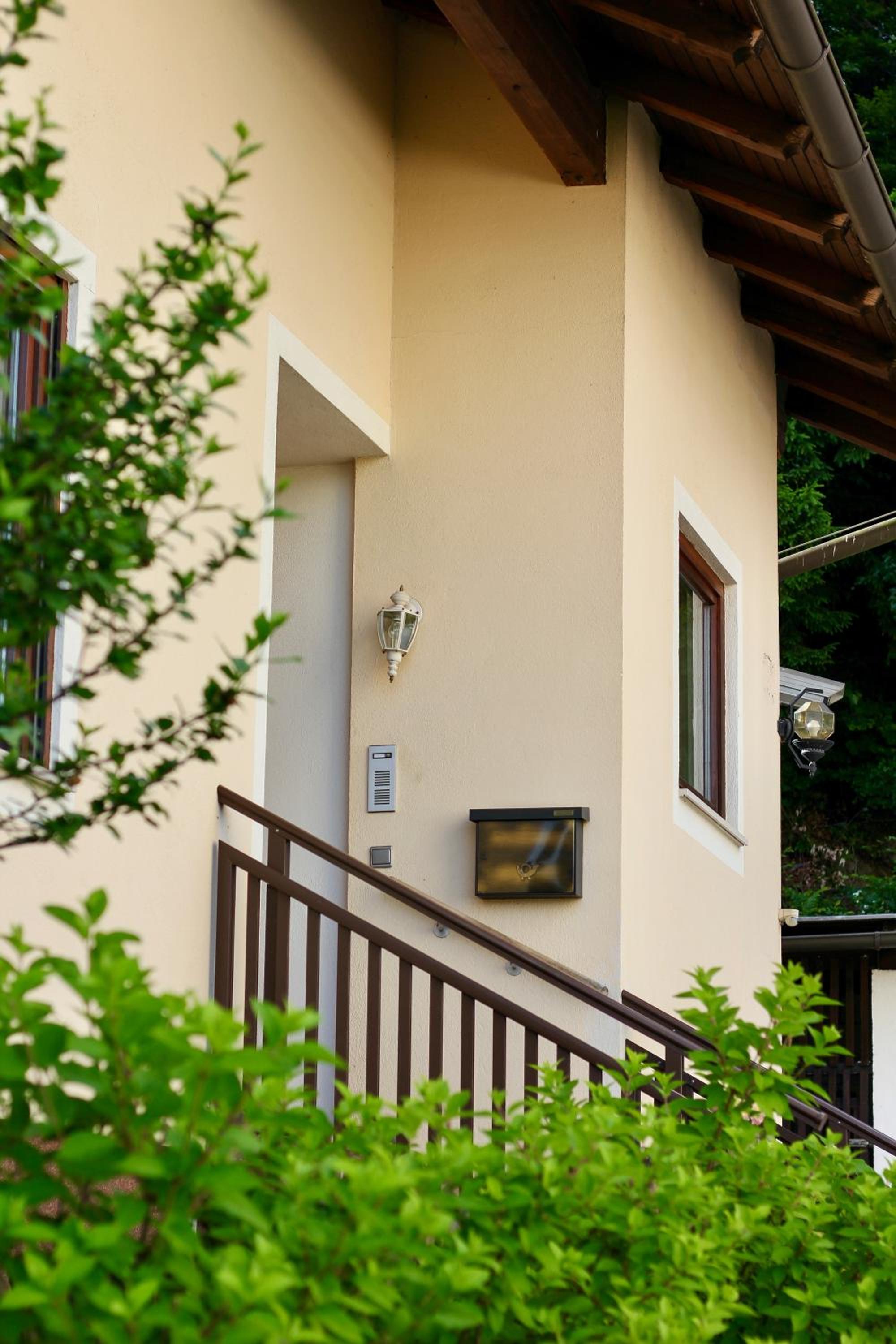 Self-Check In Apartmenthotel Seeglück