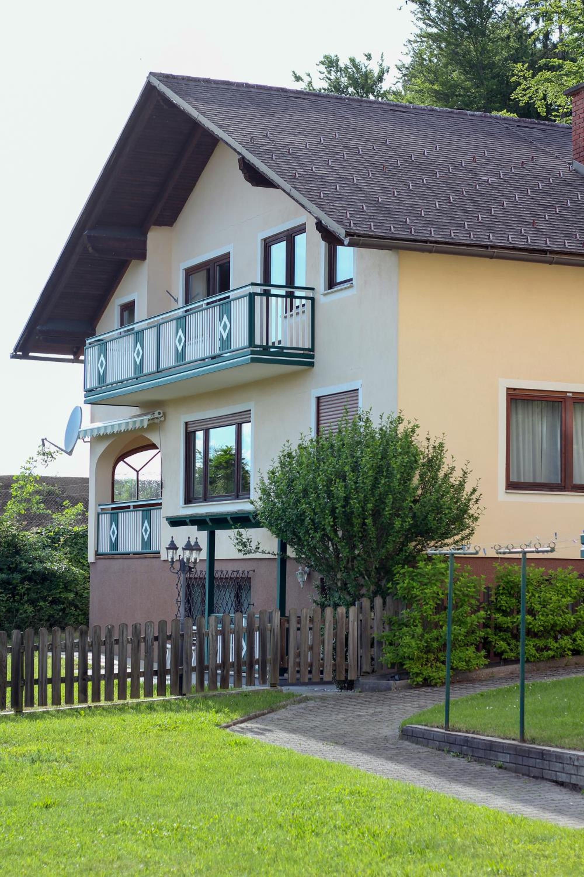 Self-Check In Apartmenthotel Seeglück