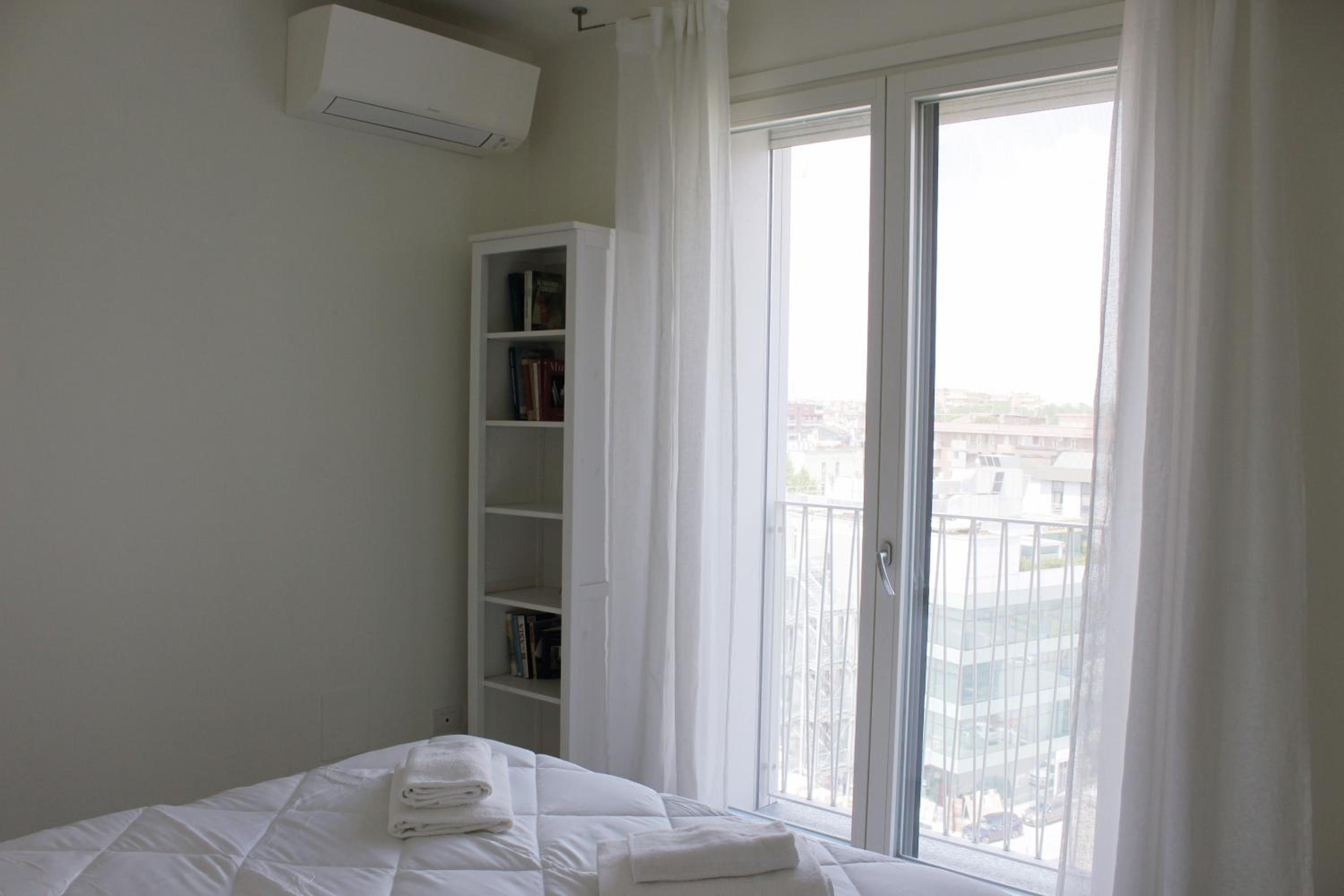 Hbhall Skyline Apartment