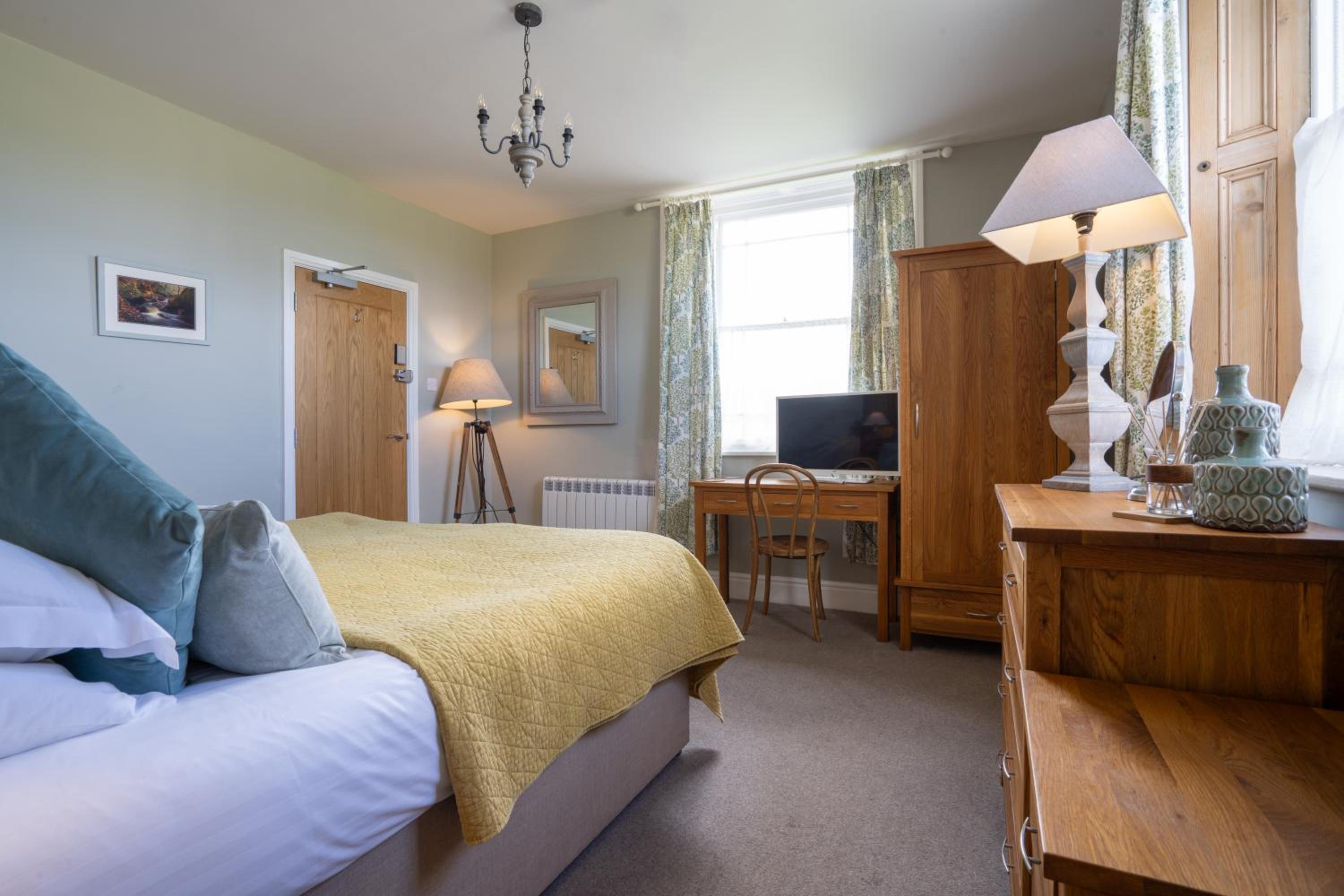 Hassop Station Apartment on the Monsal Trail view 3