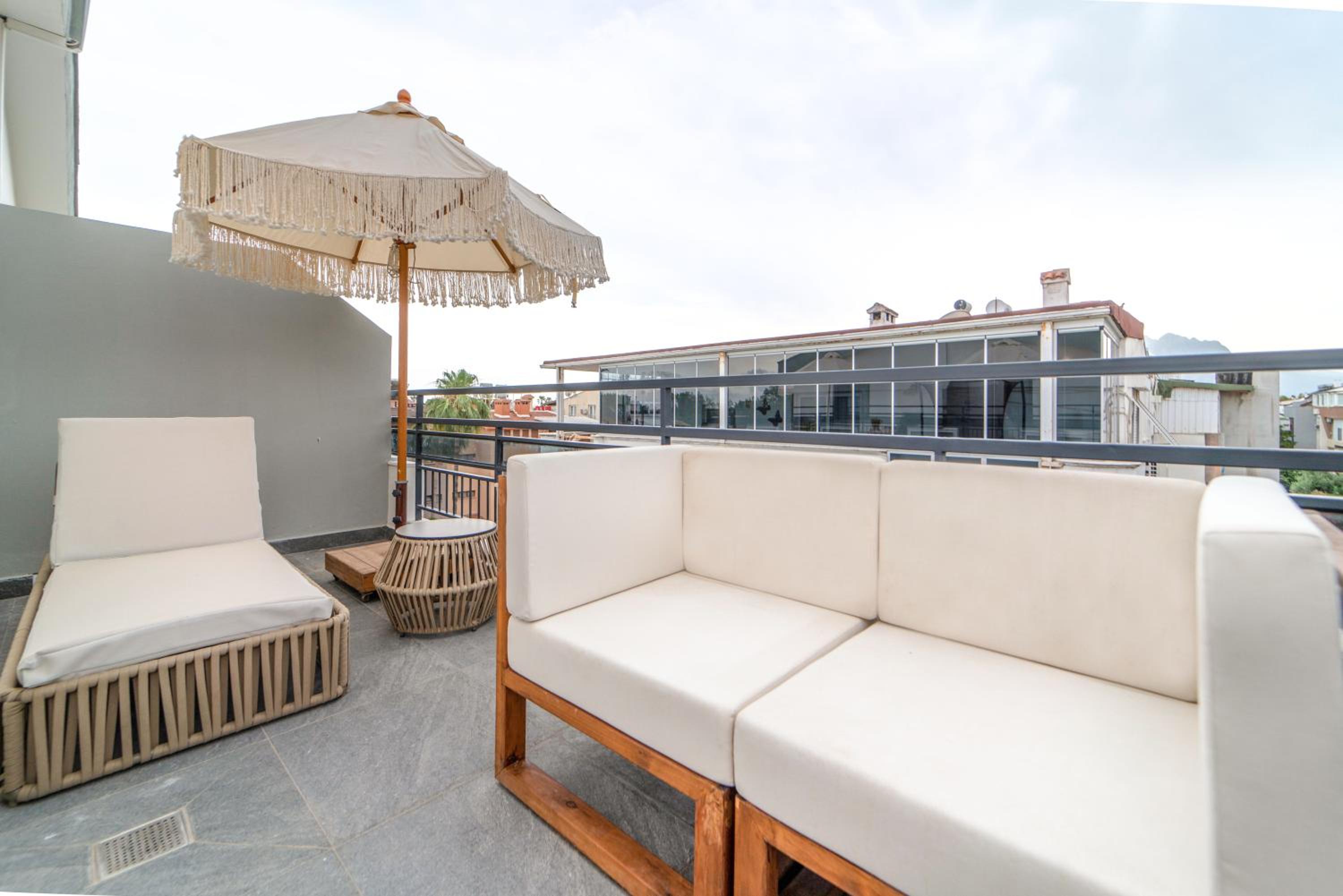 Deniz Boutique Hotel - Image 27