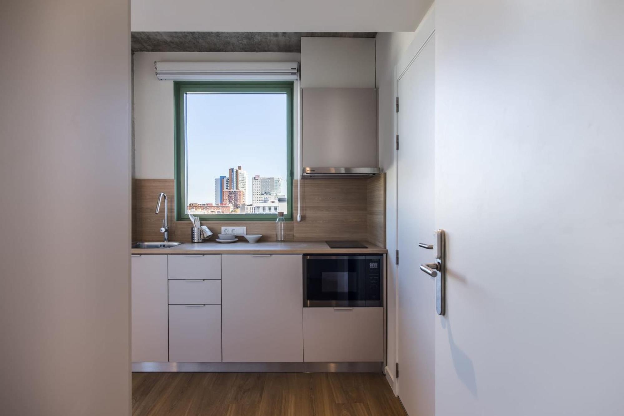 aparto Cristóbal de Moura Hall of residence - ONLY FOR STUDENTS IN BARCELONA