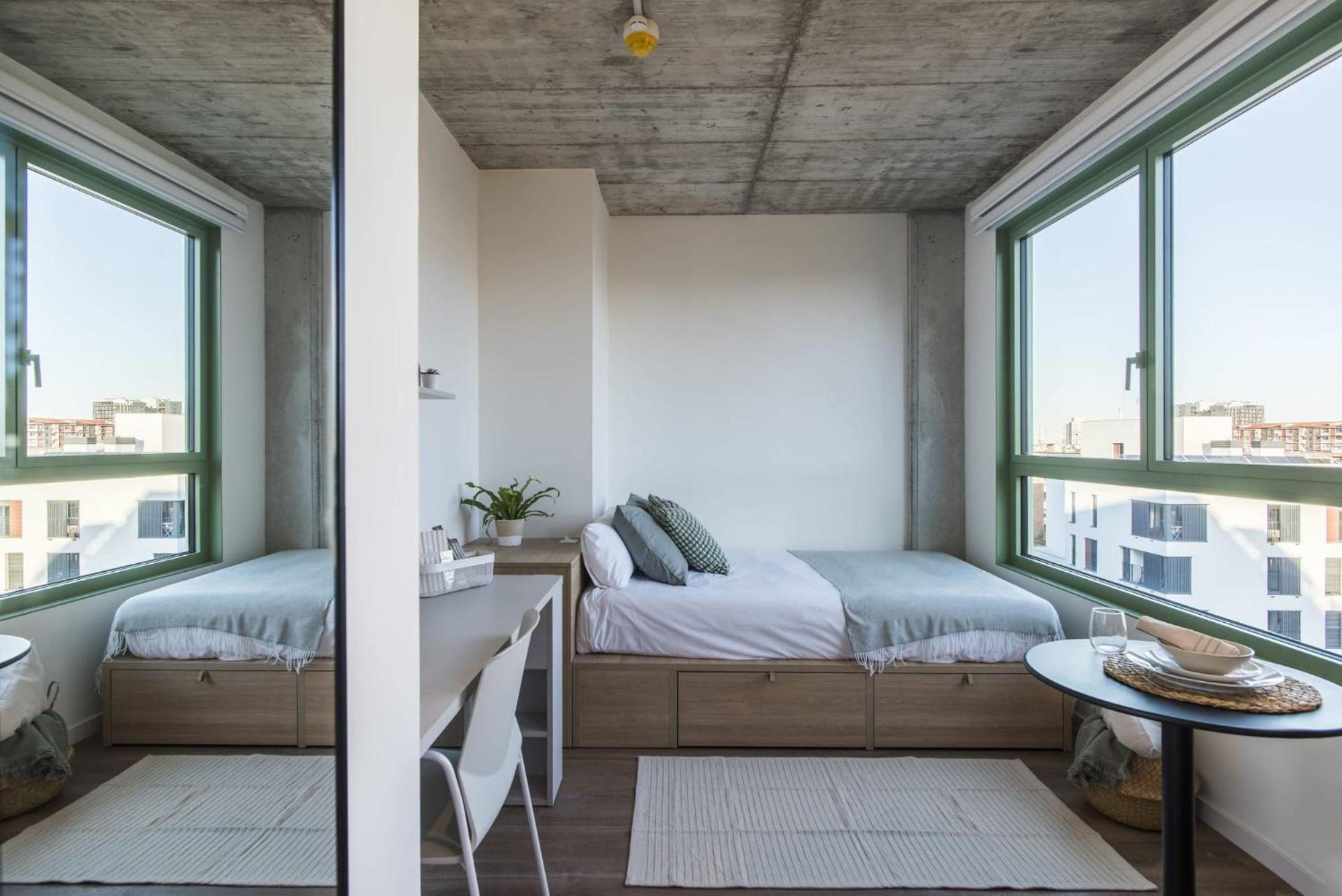 aparto Cristóbal de Moura Hall of residence - ONLY FOR STUDENTS IN BARCELONA