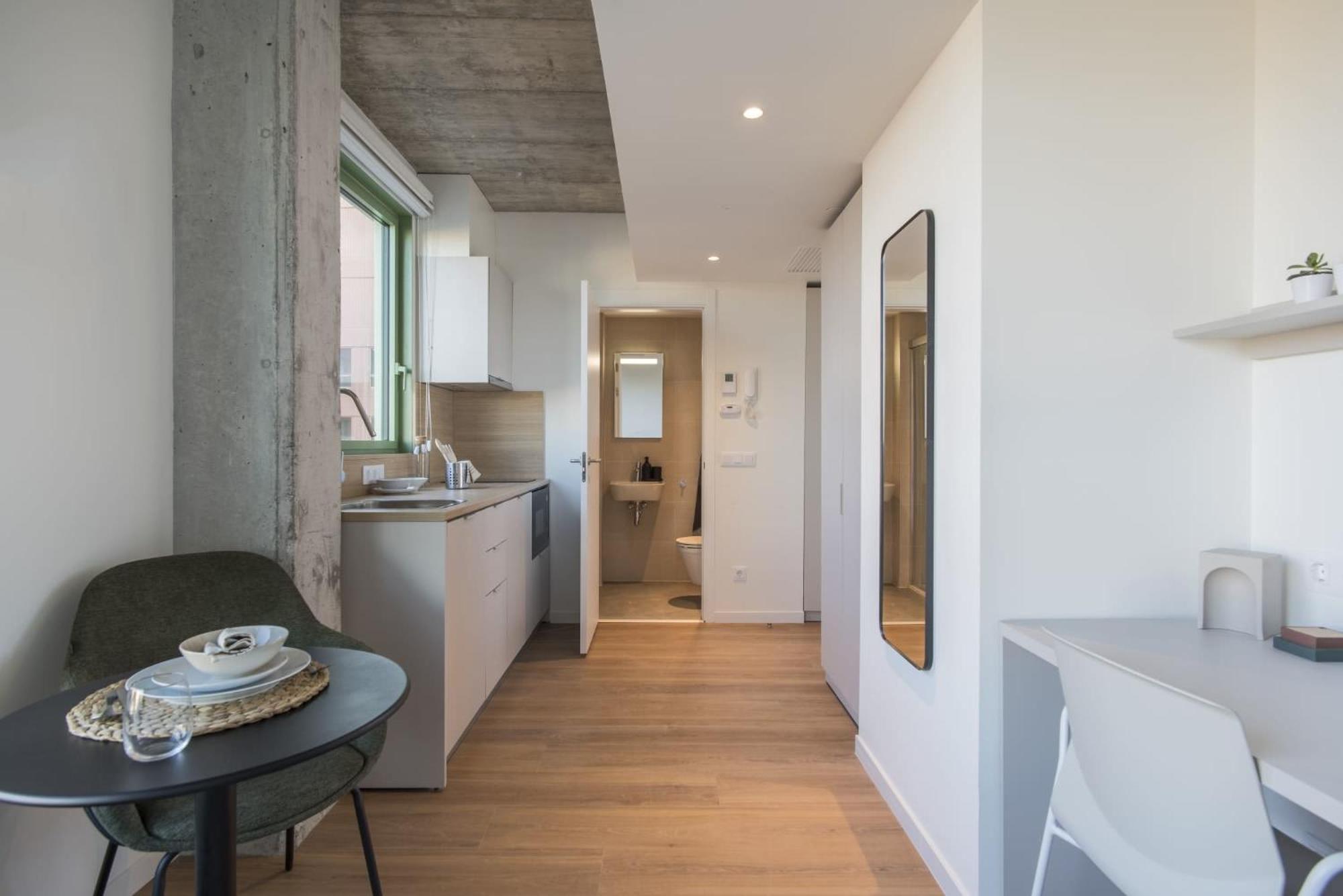 aparto Cristóbal de Moura Hall of residence - ONLY FOR STUDENTS IN BARCELONA
