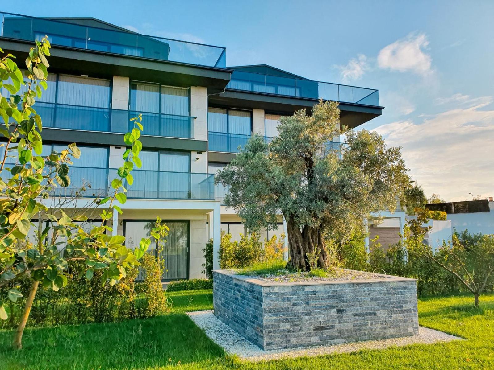 Royal Blue Istanbul - Luxury Villas