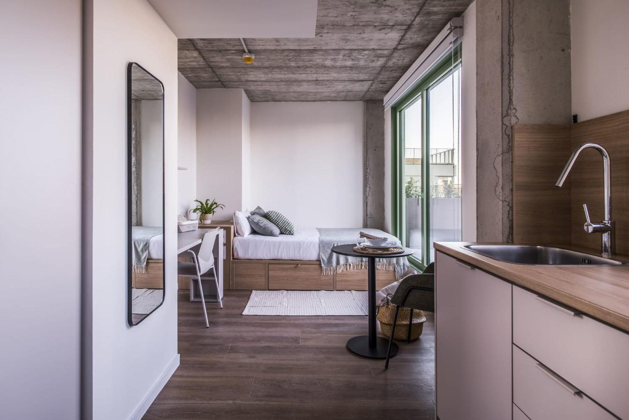 aparto Cristóbal de Moura Hall of residence - ONLY FOR STUDENTS IN BARCELONA