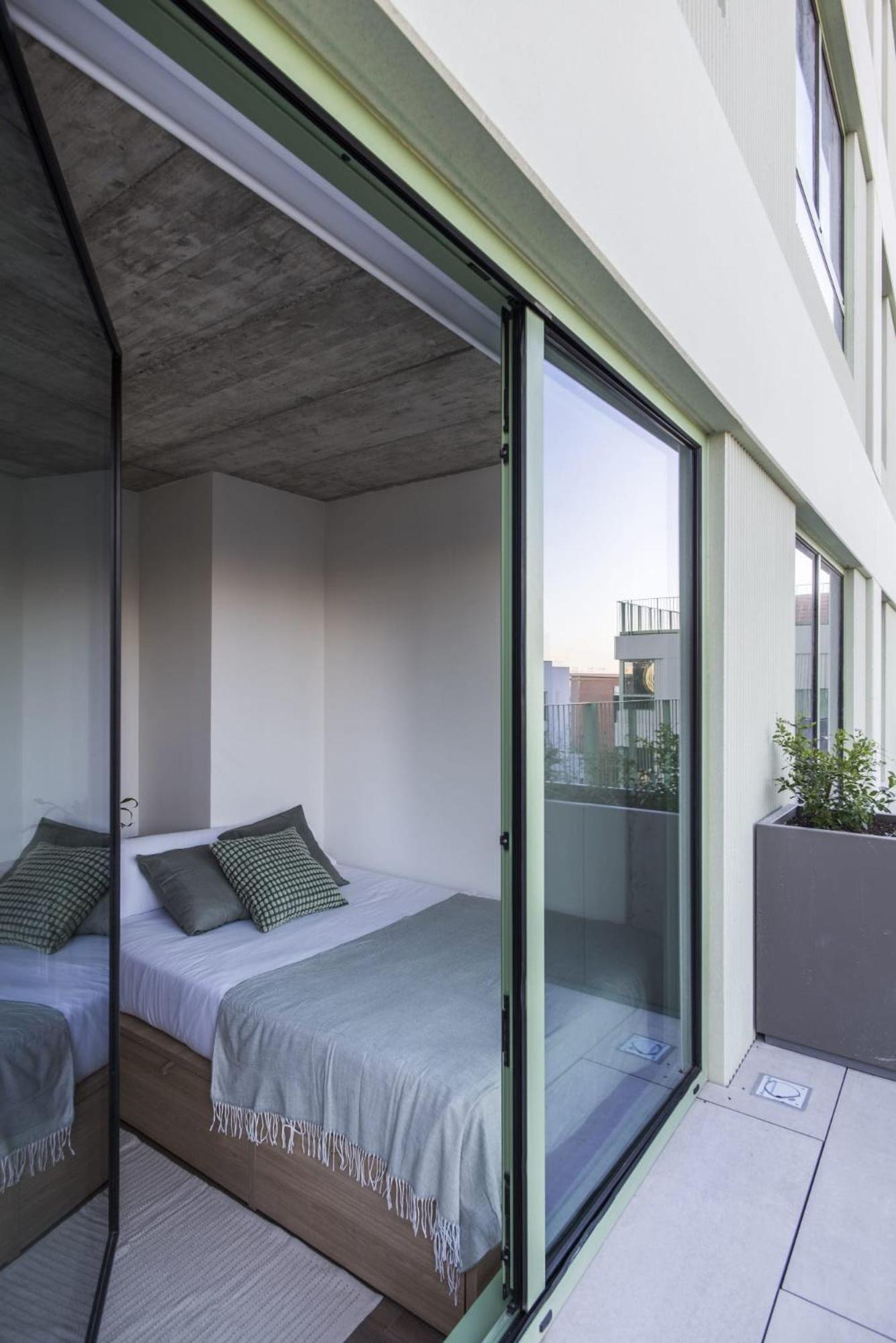 aparto Cristóbal de Moura Hall of residence - ONLY FOR STUDENTS IN BARCELONA