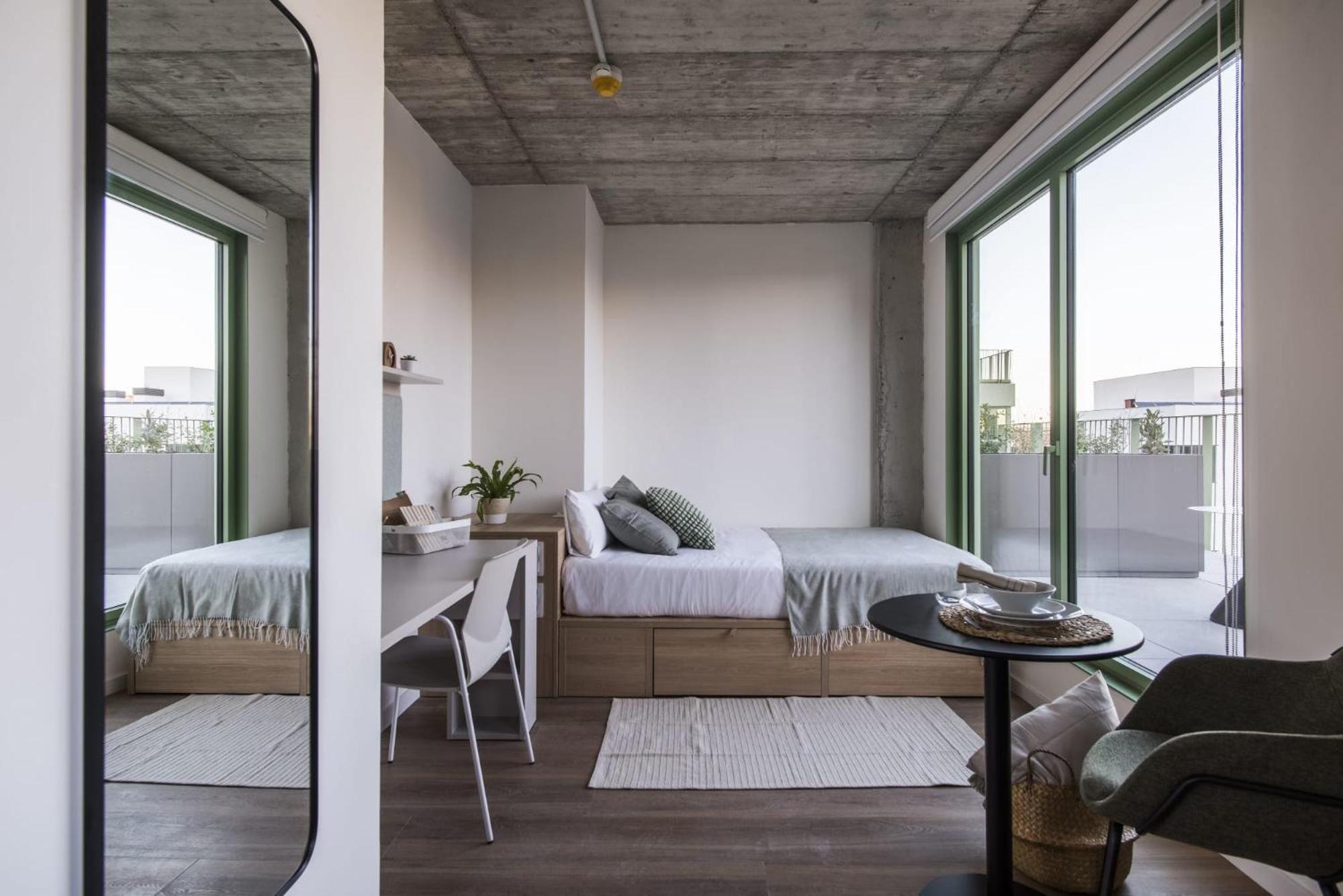 aparto Cristóbal de Moura Hall of residence - ONLY FOR STUDENTS IN BARCELONA