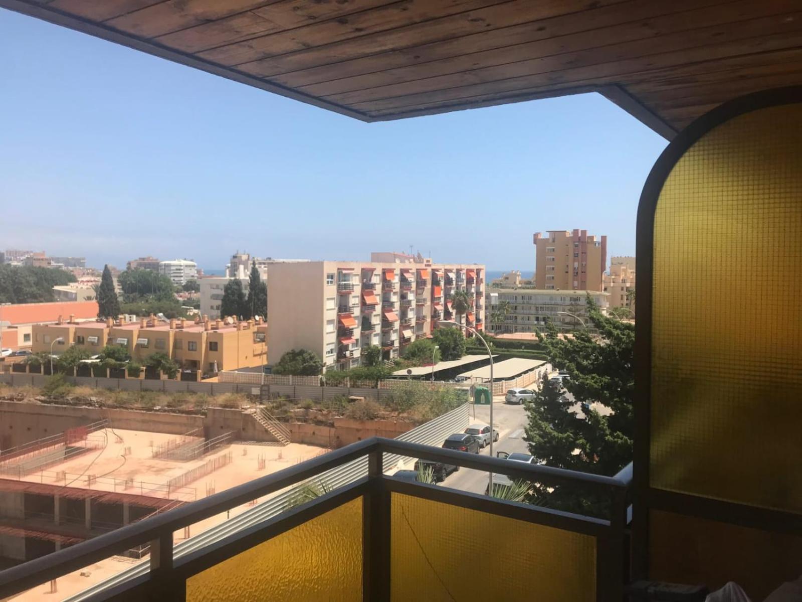 2 Minutos a la playa y piscina- La Carihuela view 3