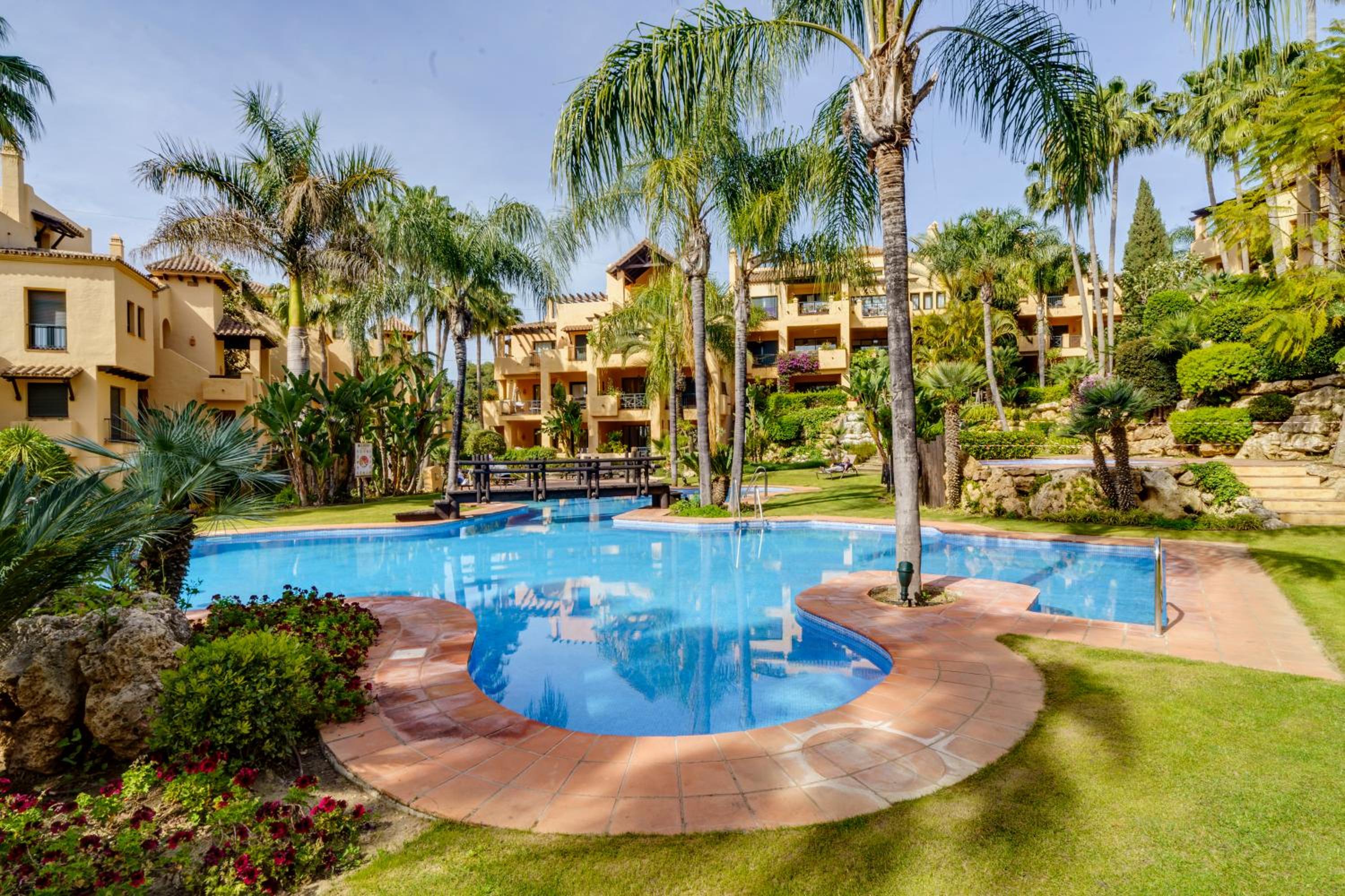 Heaven Garden Flat
