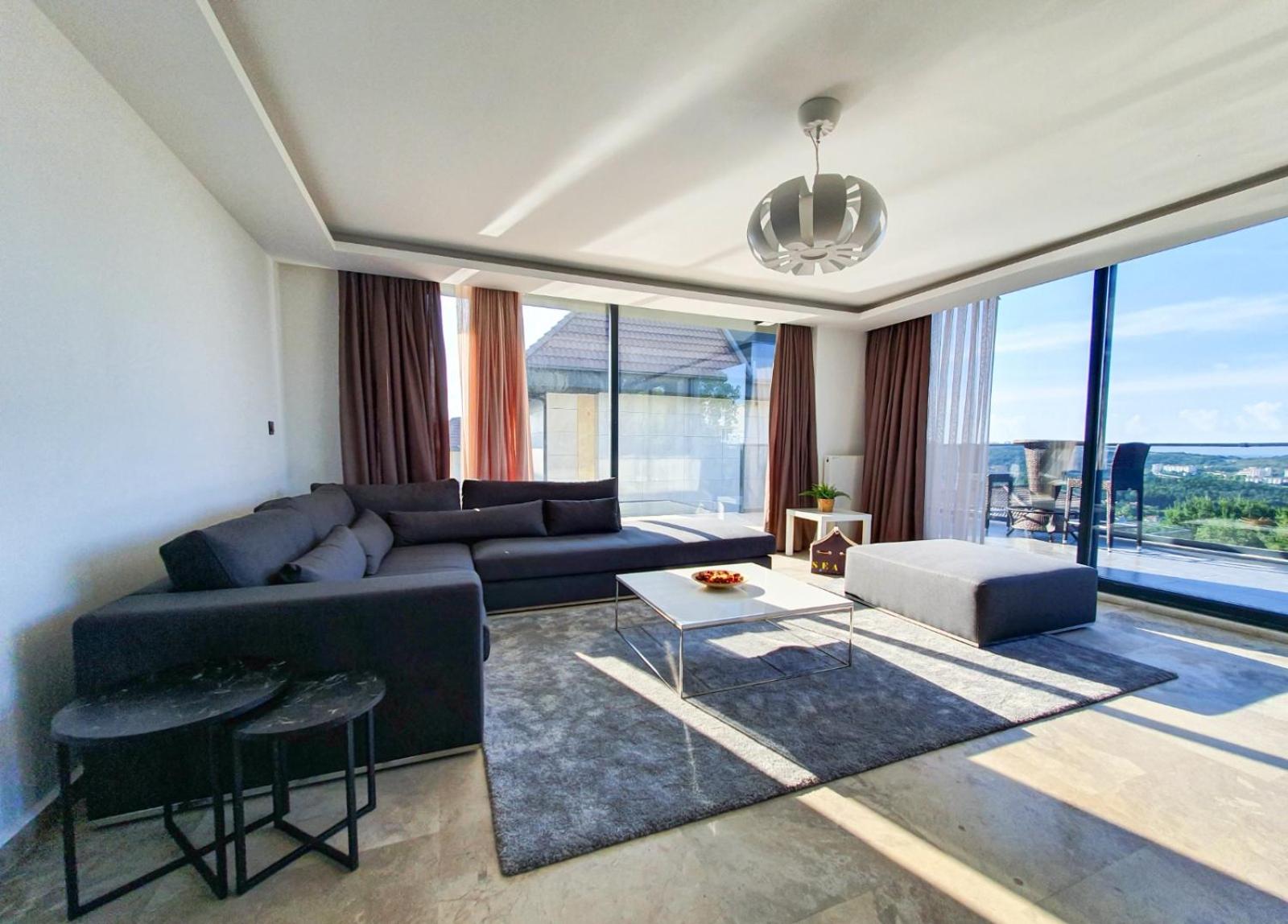 Royal Blue Istanbul - Luxury Villas