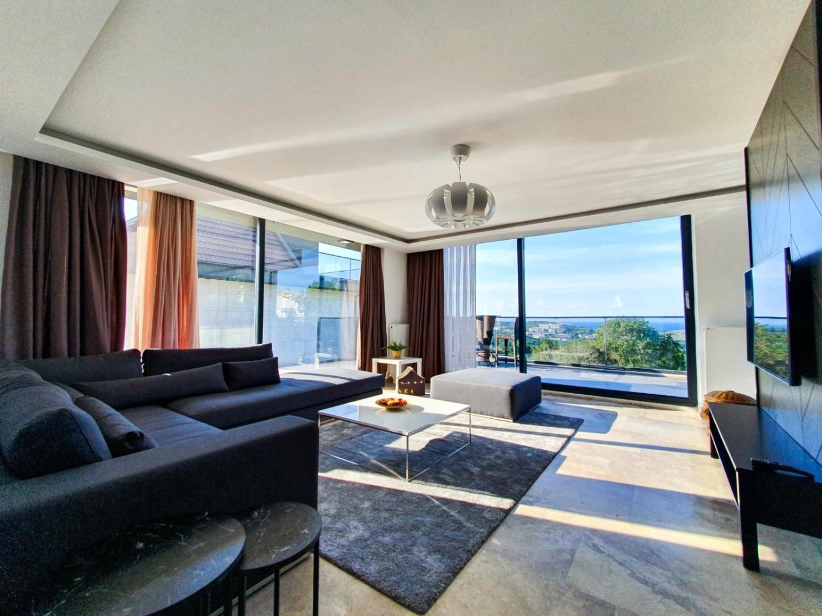 Royal Blue Istanbul - Luxury Villas