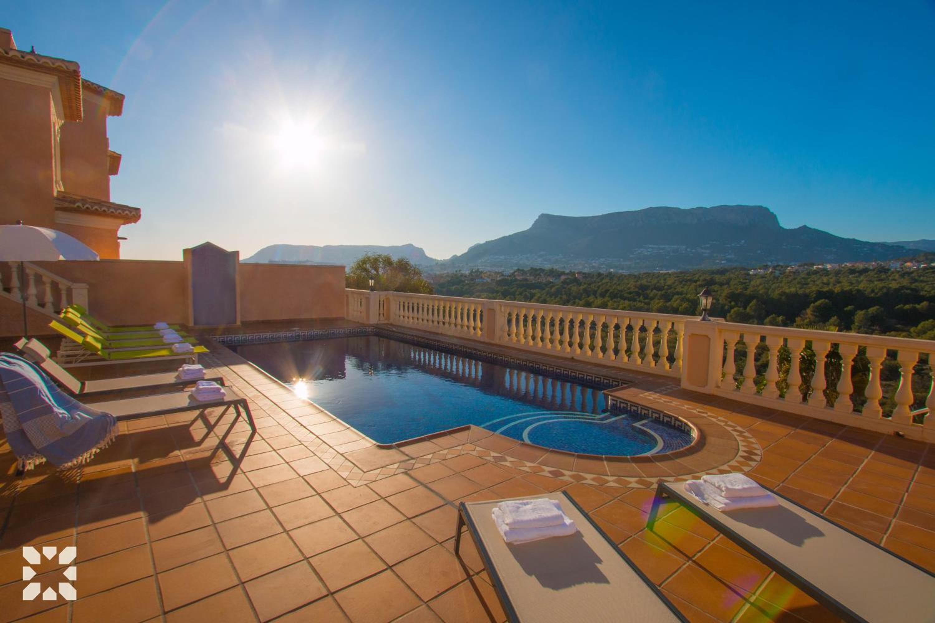 Villa Iris by Abahana Villas