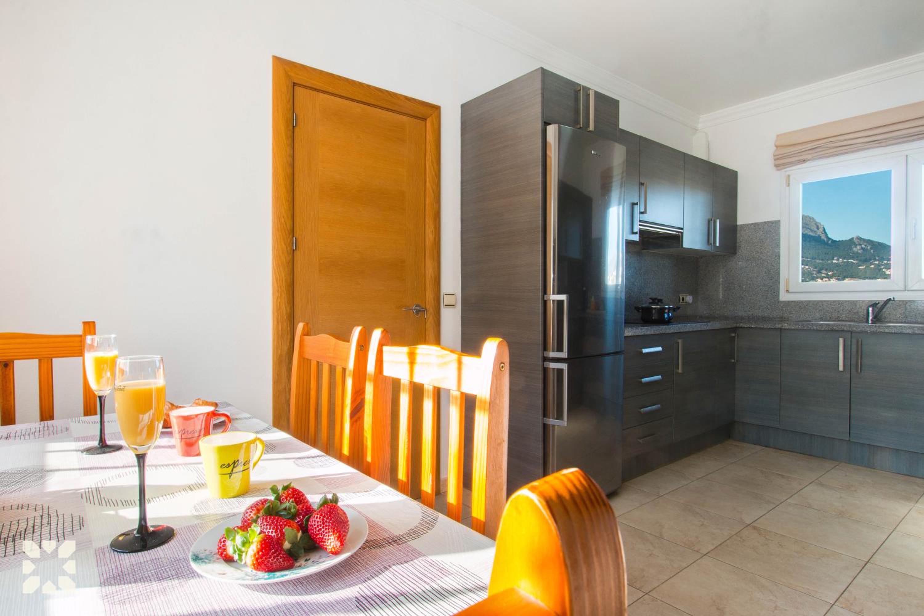 Villa Iris by Abahana Villas