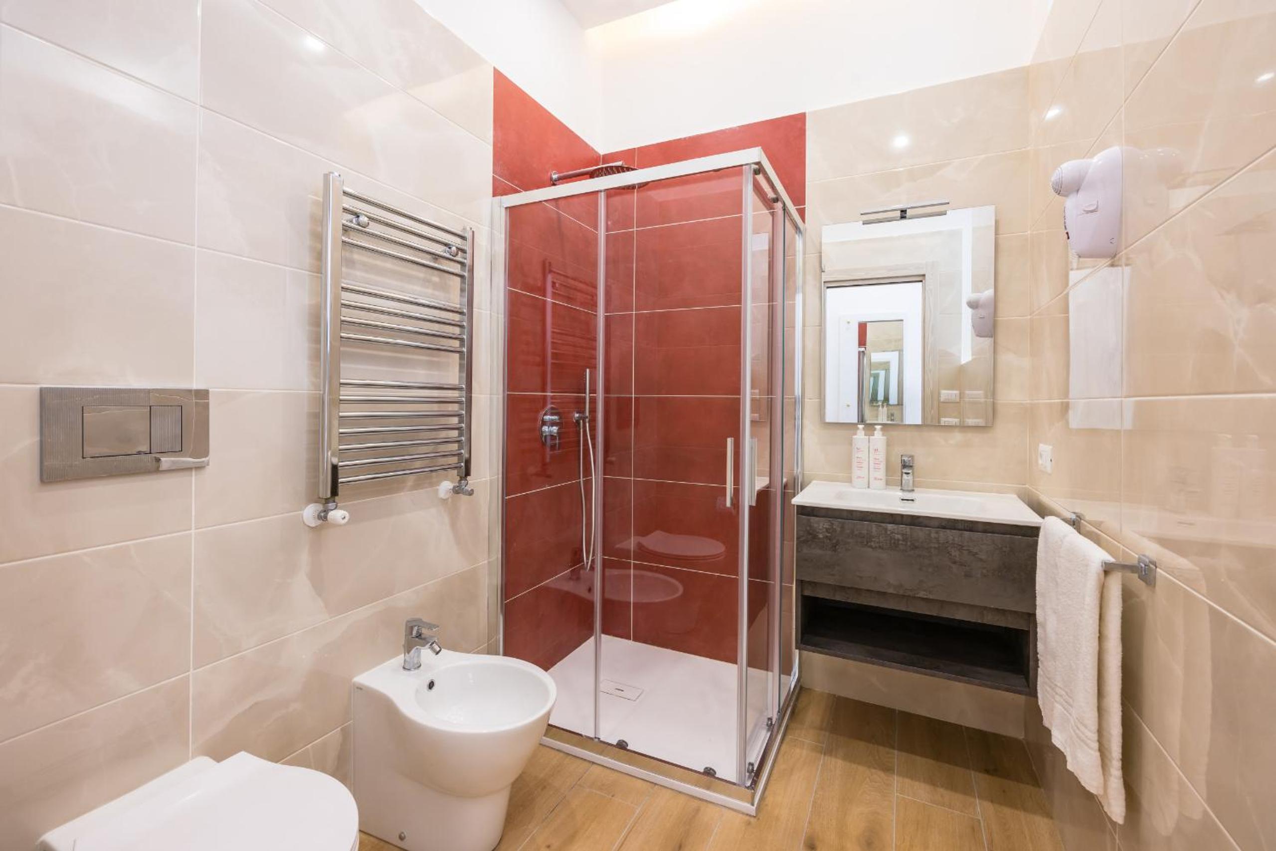 4 Stelle Housing - Rooms and Apartments by Wonderful Italy