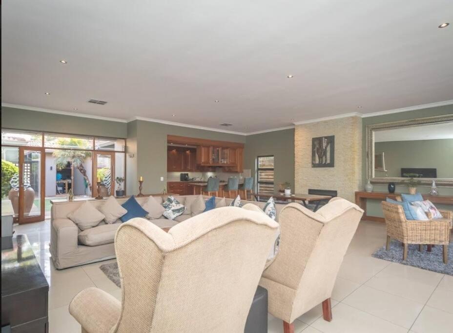 Pecanwood Retreat - Pecanwood Golf Estate - Hartbeespoort
