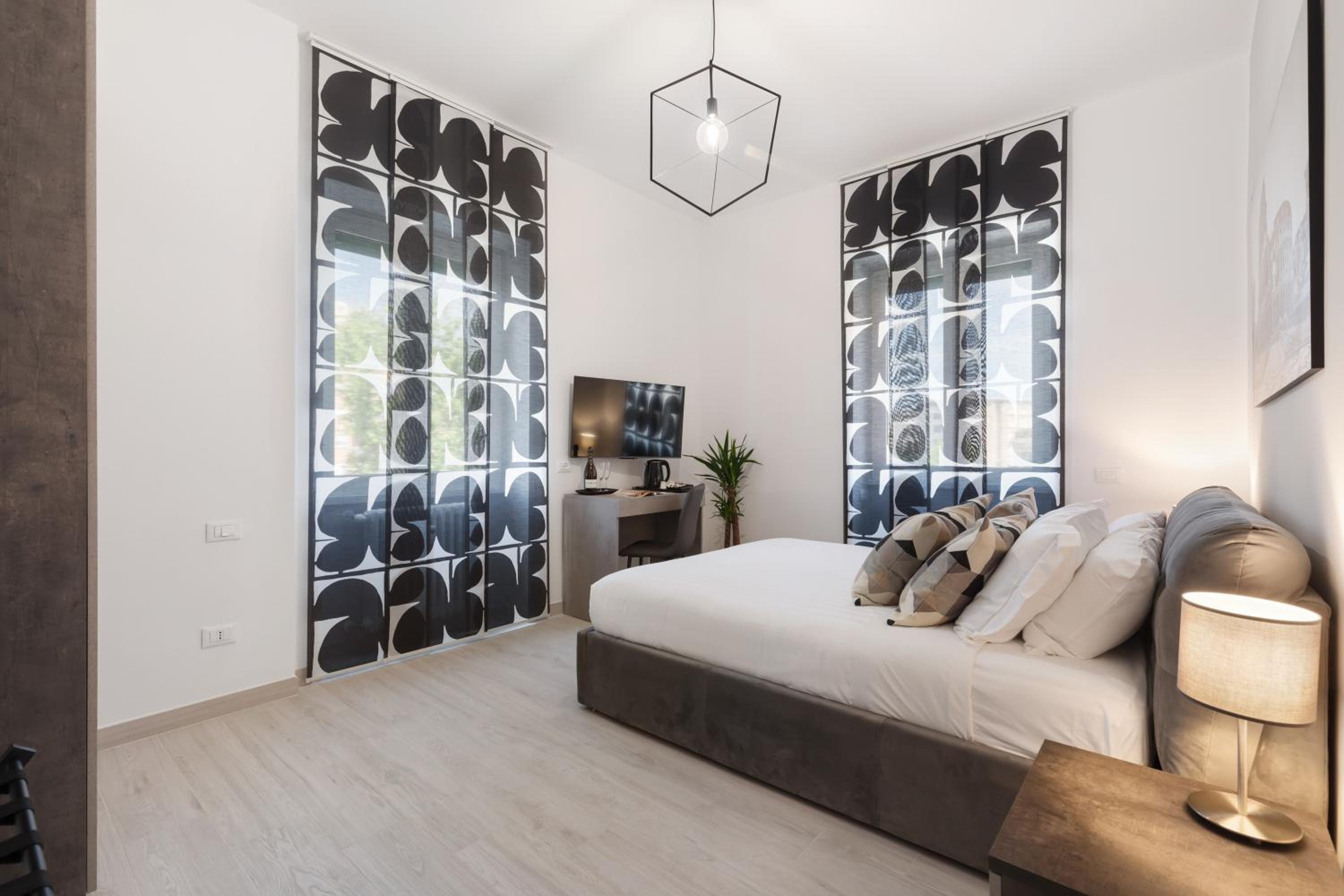 Clodio Welcome - 5 camere arredate con bagno interno - zona comune - condizionatori -