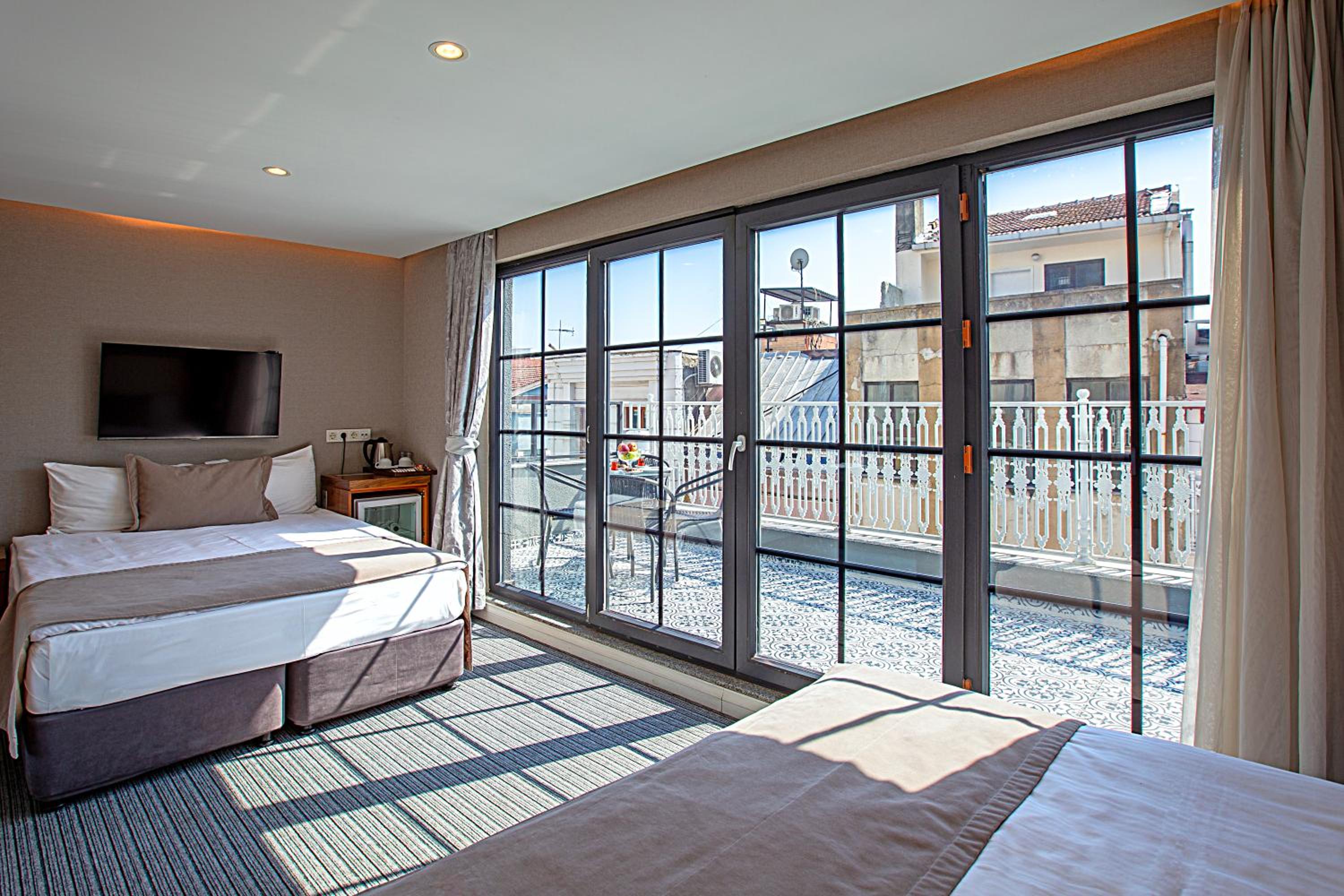 Aston Otel Taksim - Image 17