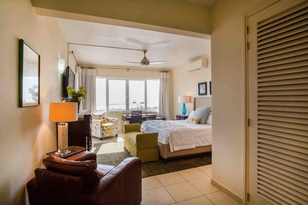 Luxe Penthouse Royal Palm