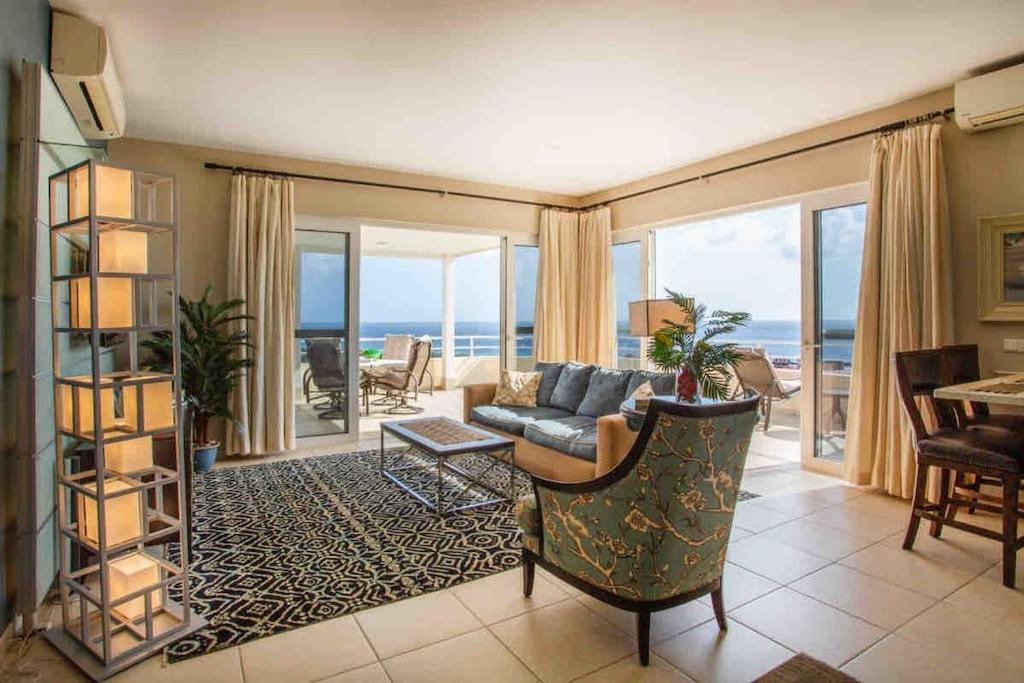 Luxe Penthouse Royal Palm