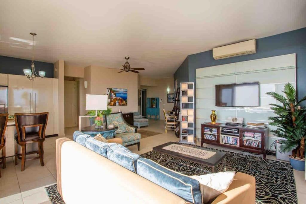 Luxe Penthouse Royal Palm