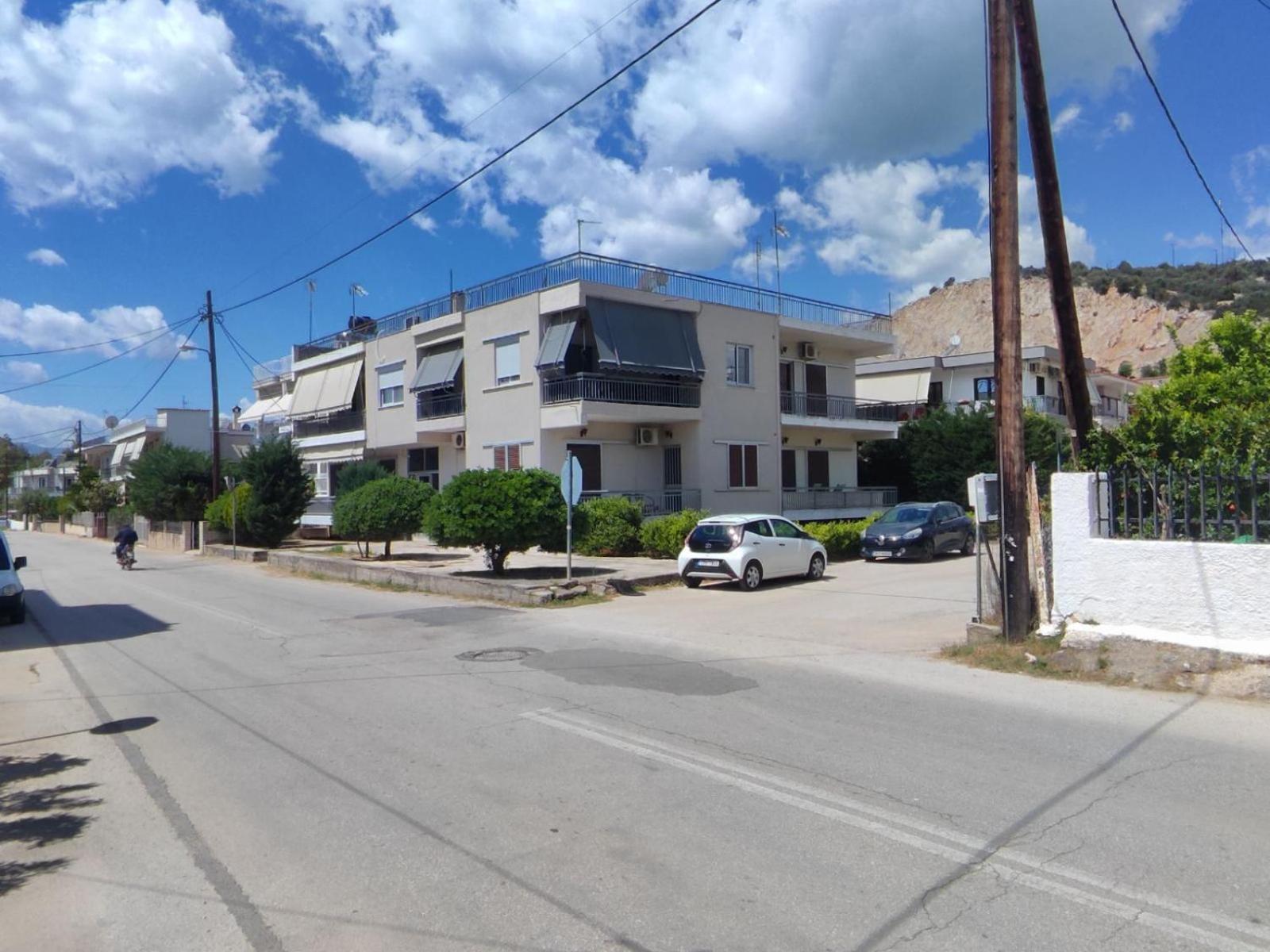 Ibis Apartment Nafplio for 4 pax close to centre view 3