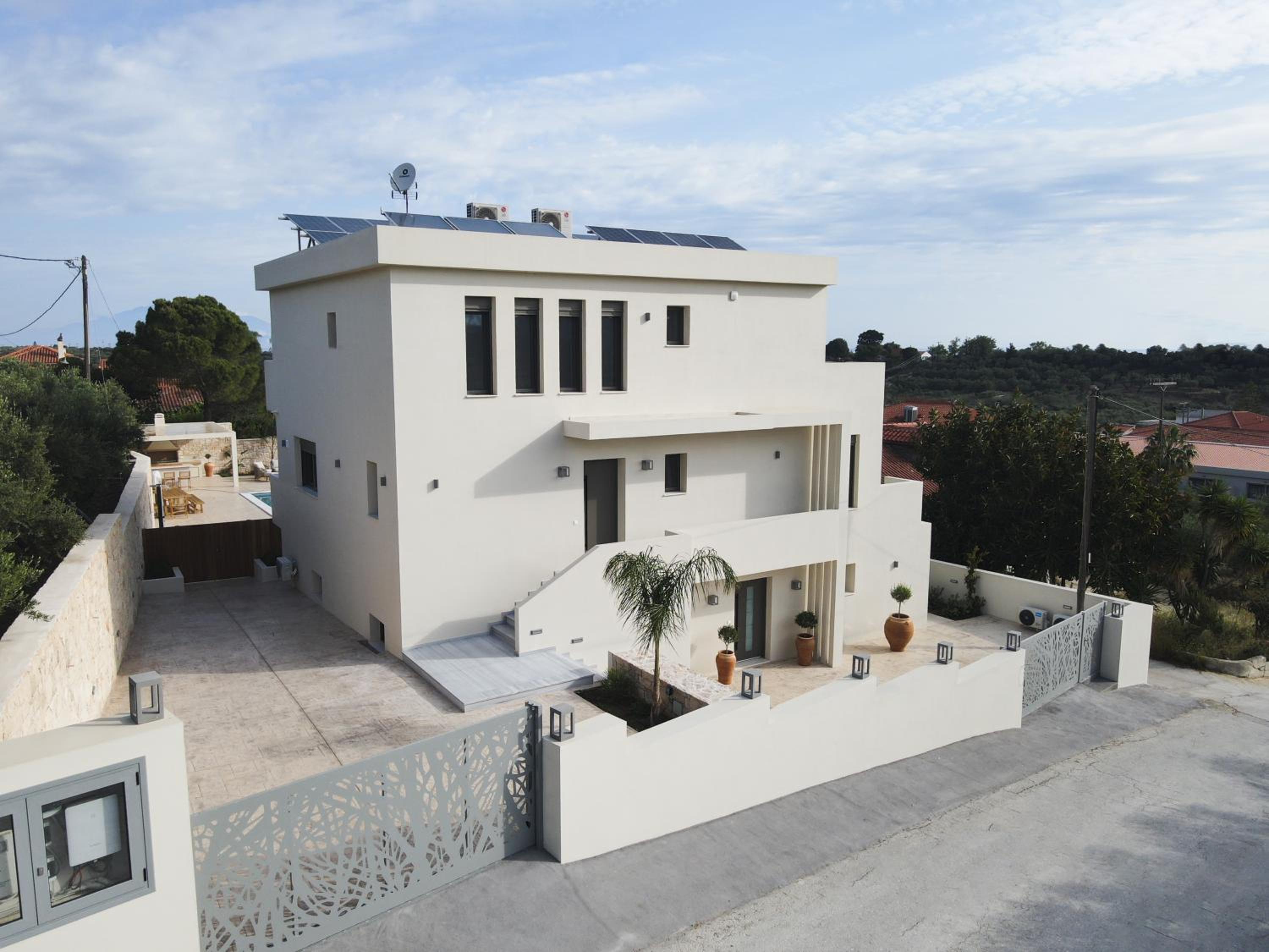 Mamfredas Luxury Residence