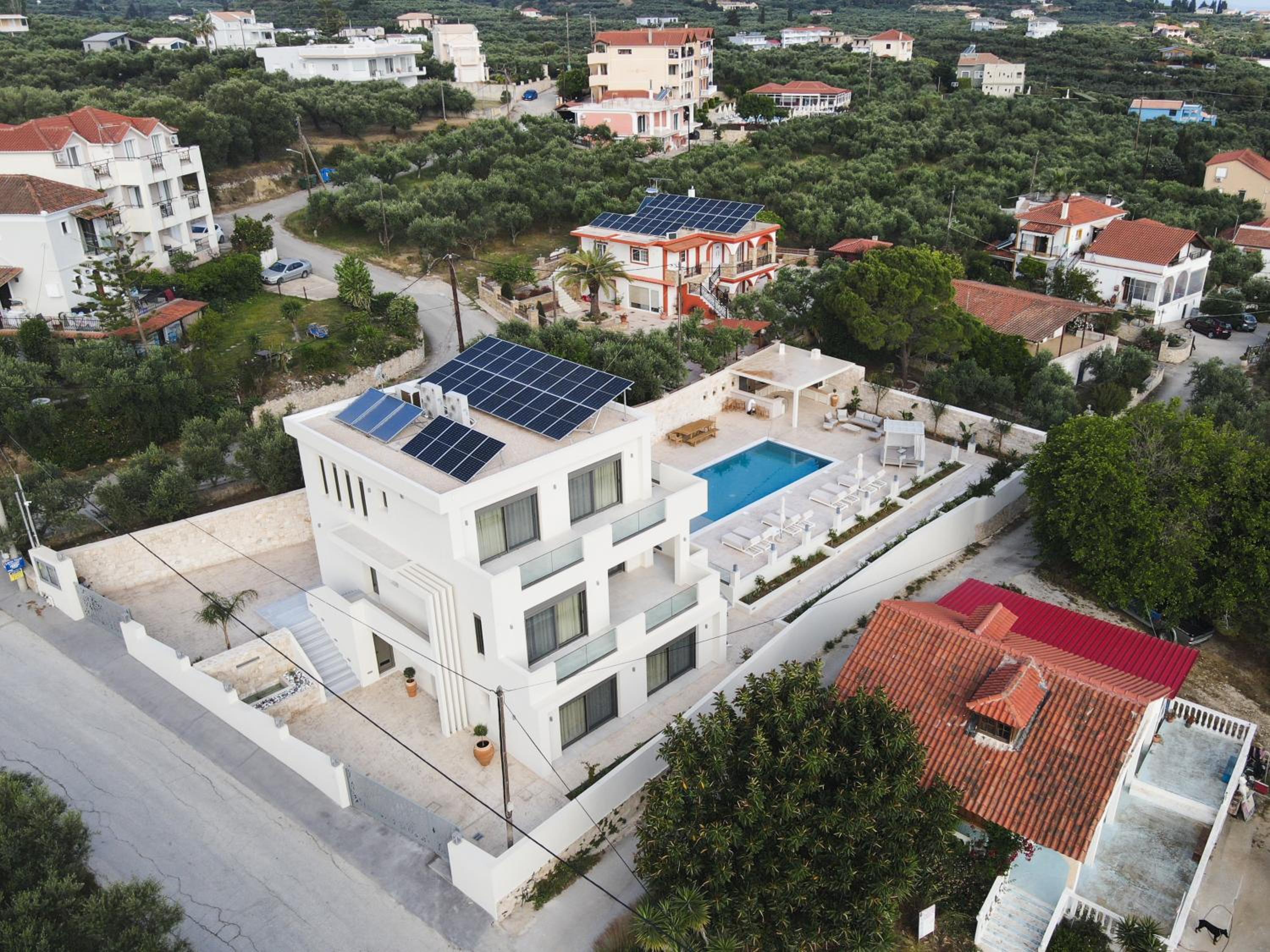 Mamfredas Luxury Residence
