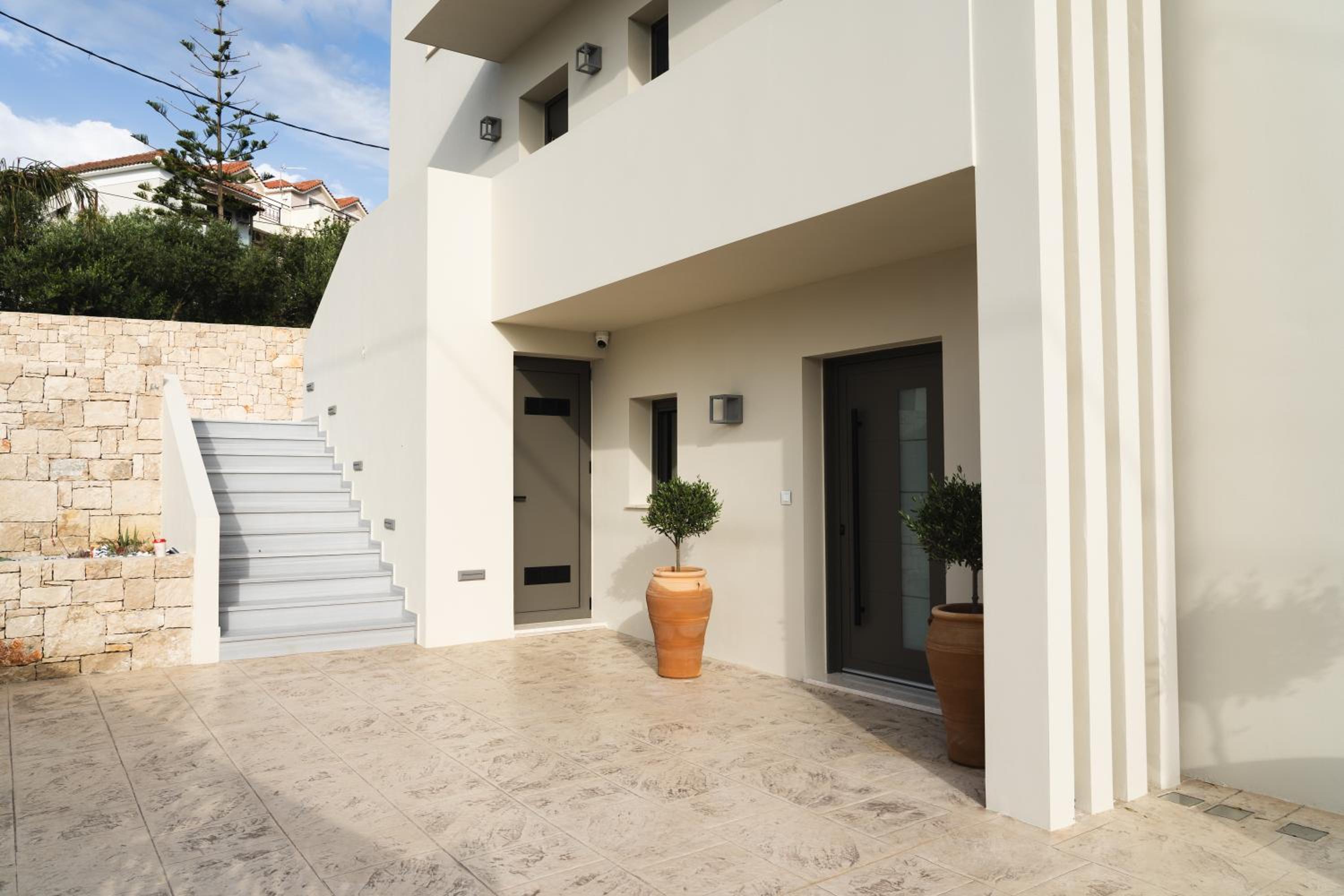 Mamfredas Luxury Residence