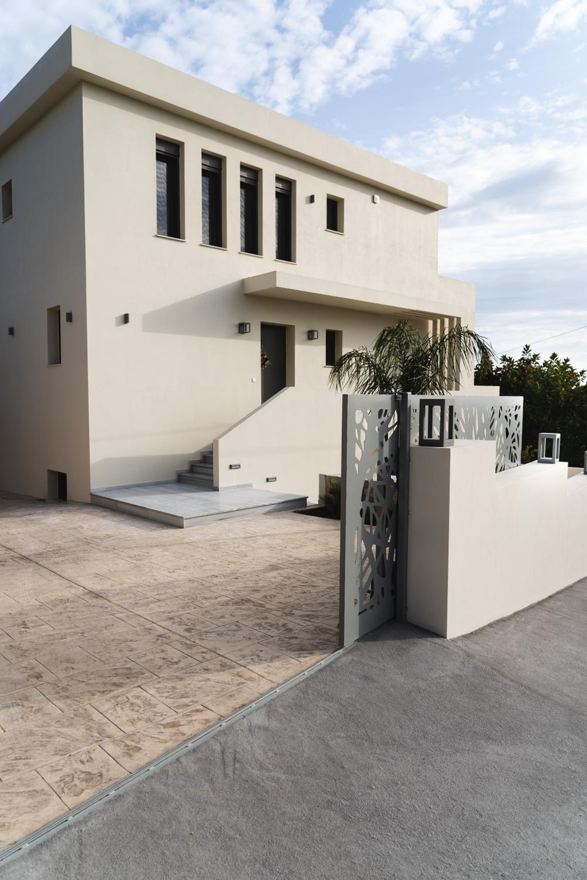 Mamfredas Luxury Residence