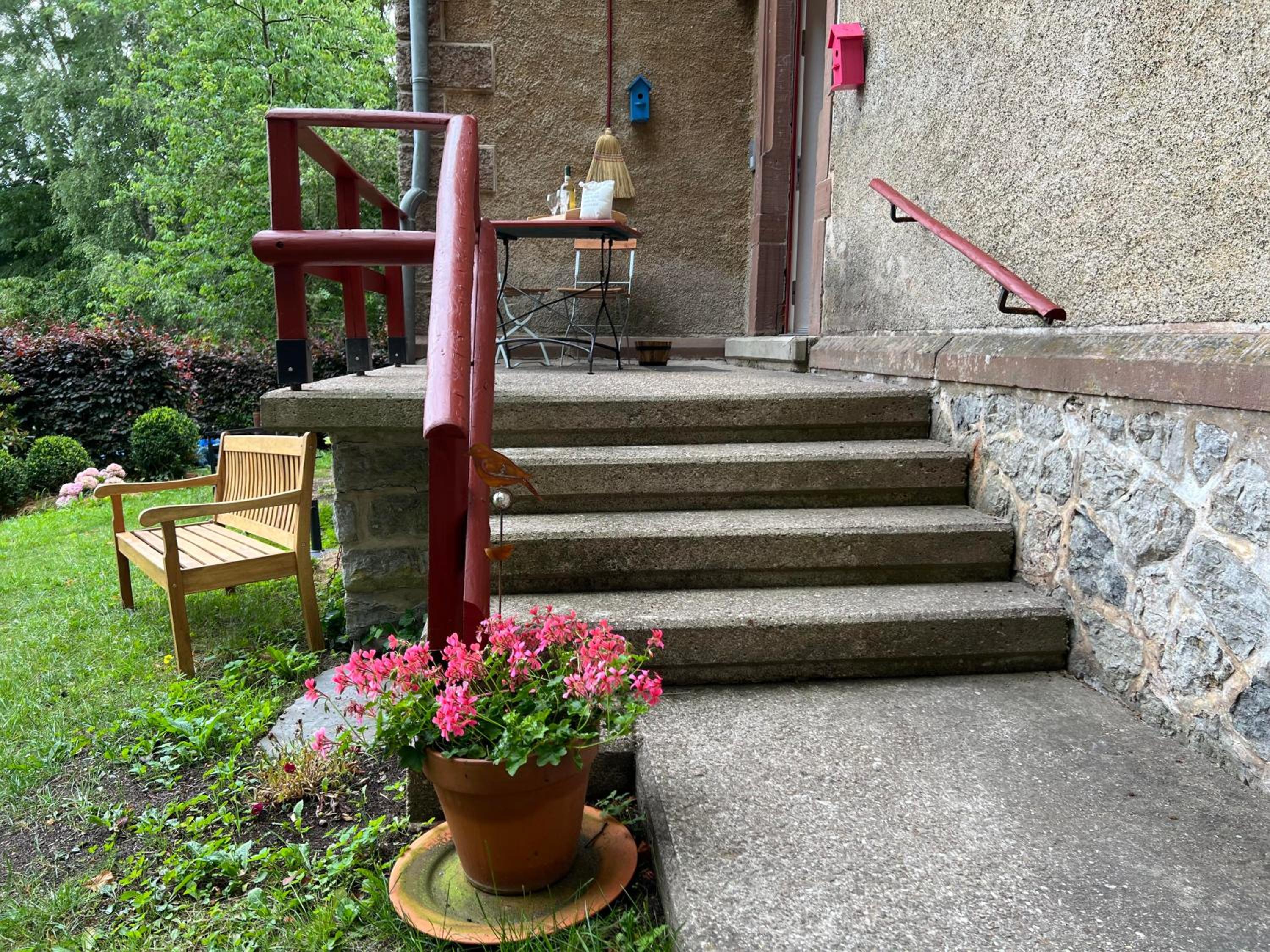 L' Extravagante im Garten von Schloss Schmidtheim