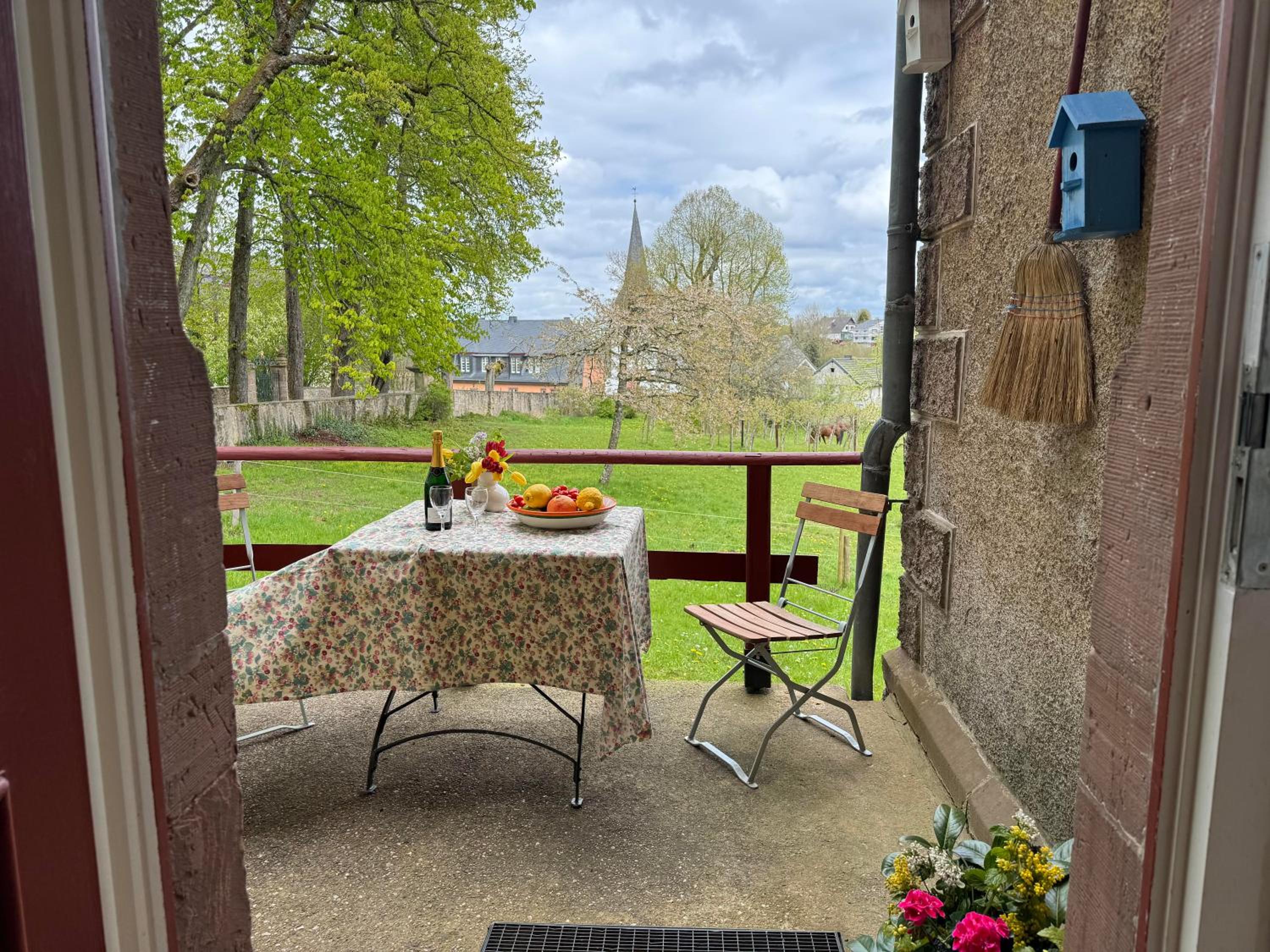 L' Extravagante im Garten von Schloss Schmidtheim
