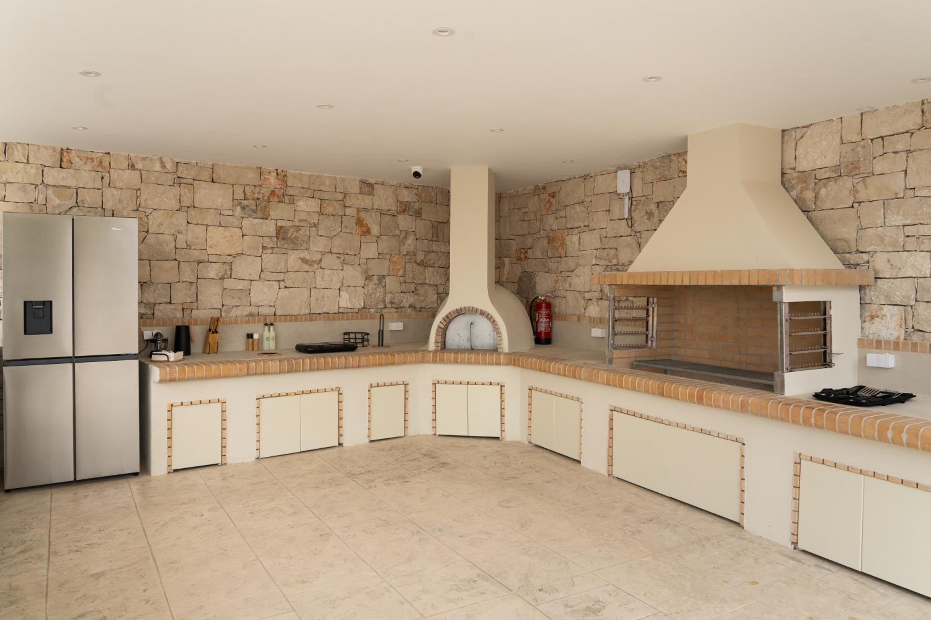 Mamfredas Luxury Residence