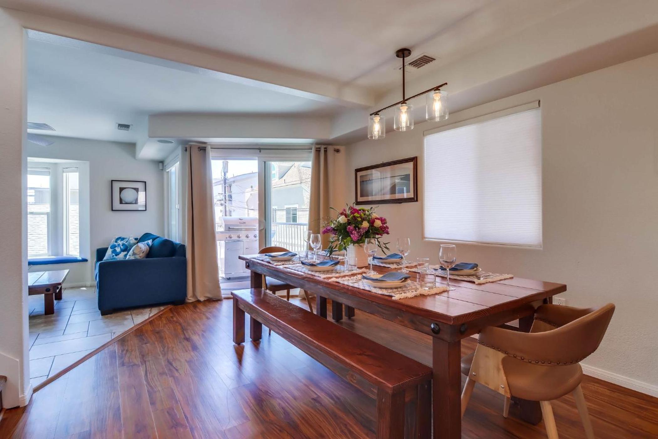 B5134 Nautical Beach House view 5