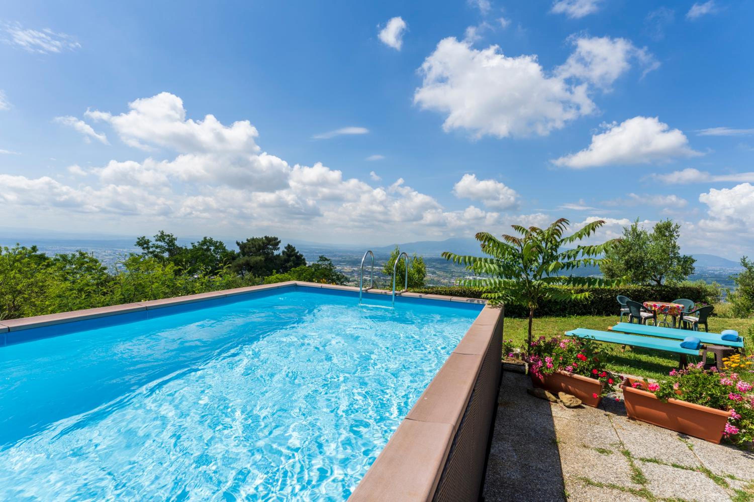 La Casa Di Elda, Holiday Home With Pool, Uzzano, Toscana view 2