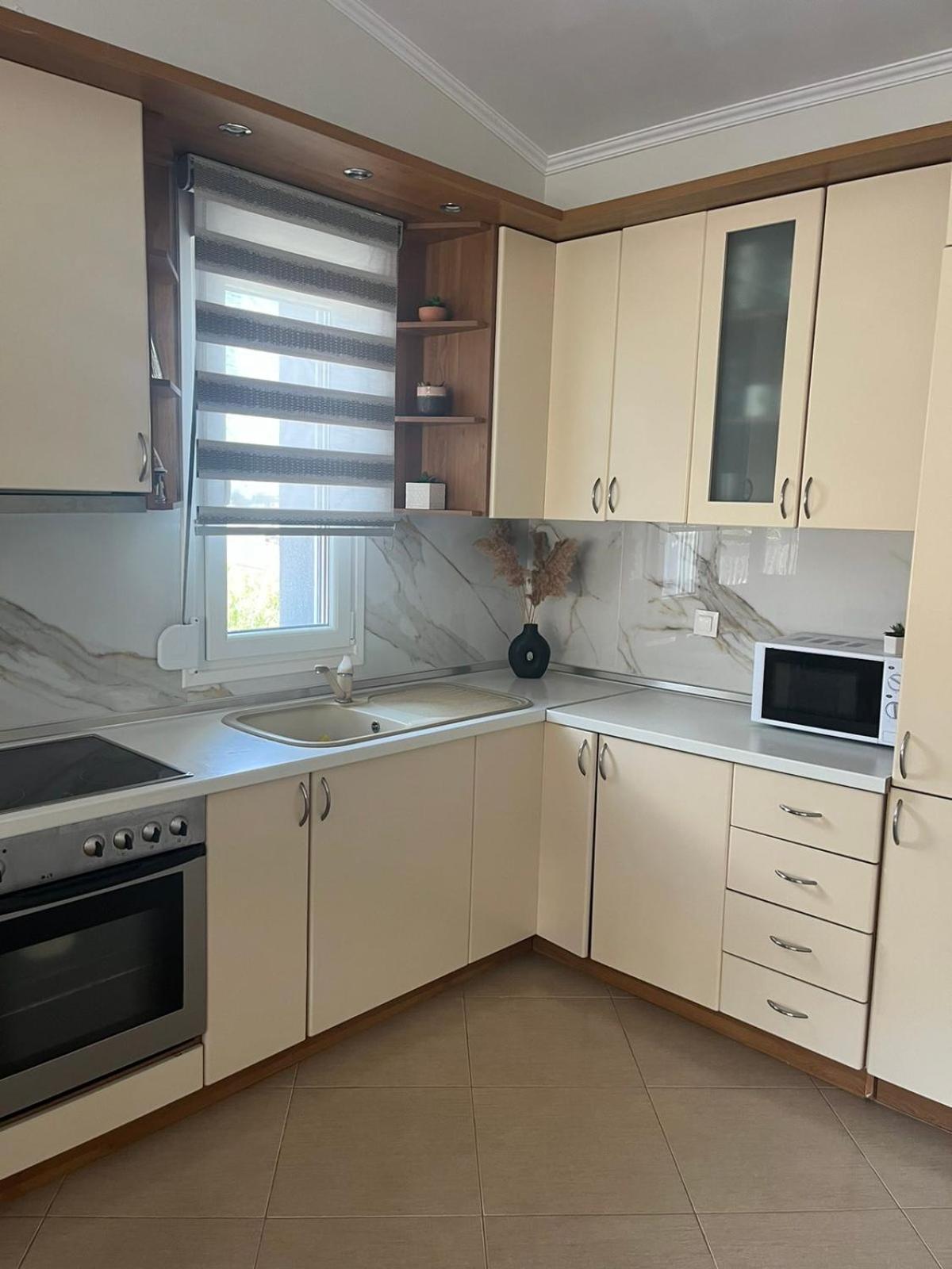 Sunny Luxury House Iraklitsa view 5