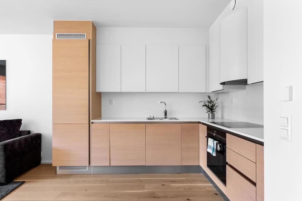 Superb apartment by Opera house view 5