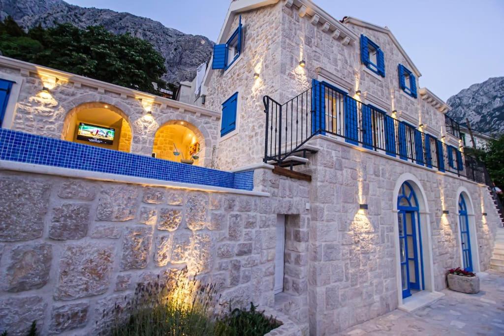 Incredibly beautiful Stone House Villa Lota - Makarska Exklusiv view 2