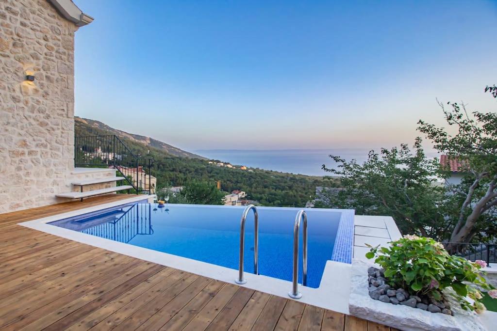 Incredibly beautiful Stone House Villa Lota - Makarska Exklusiv view 3