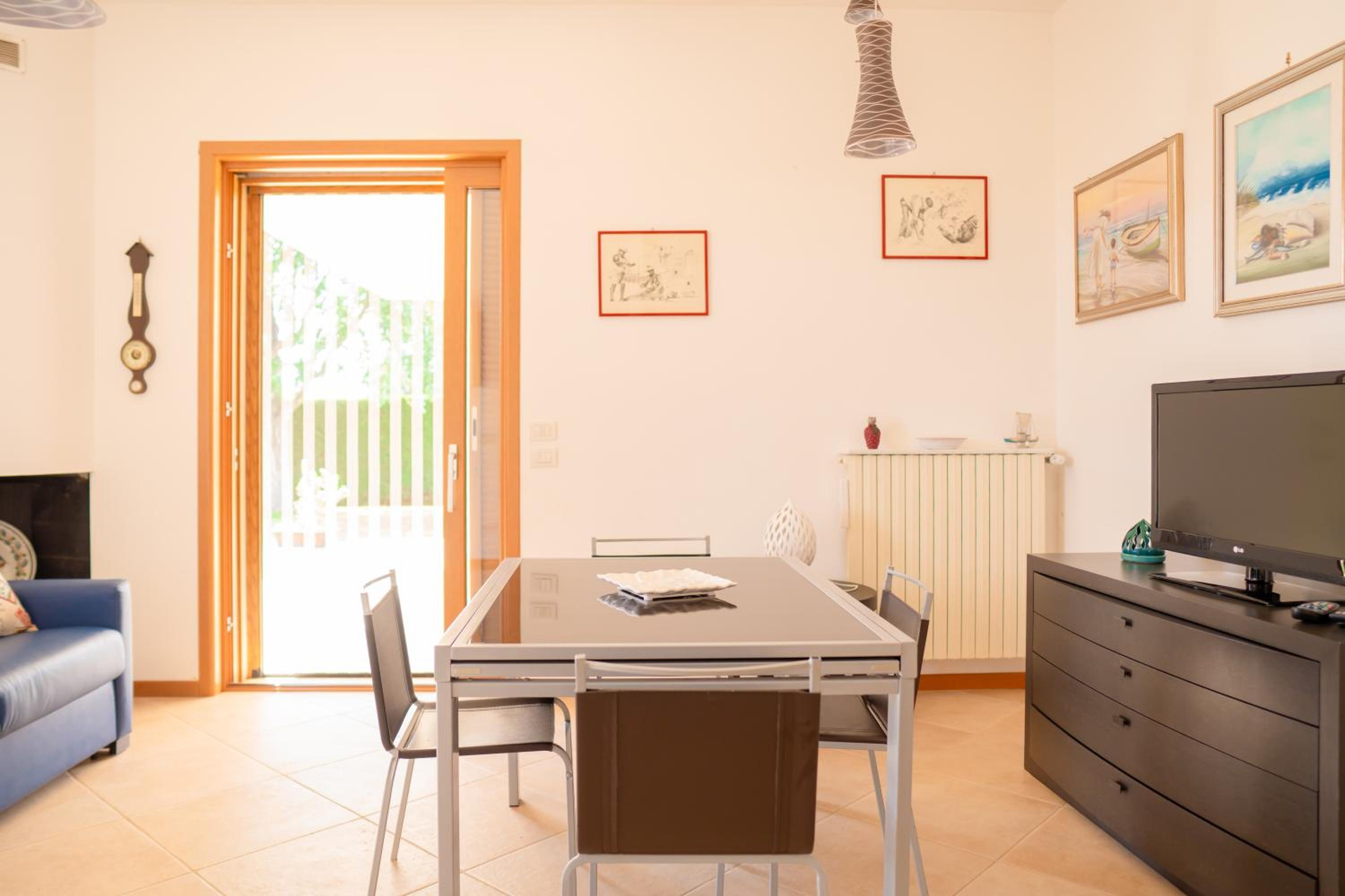 Villa Rosa - Holiday Home view 5