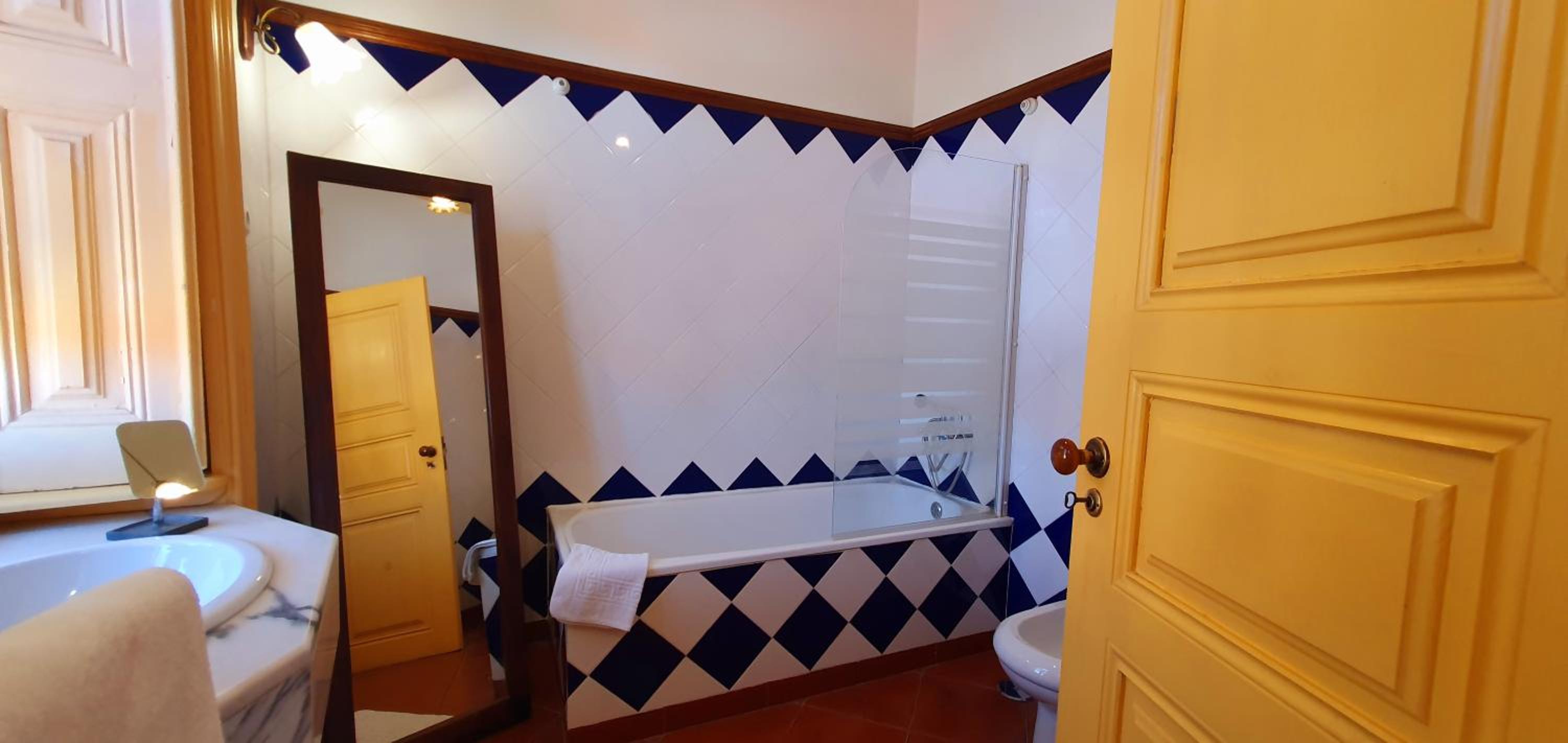 Casa do Fundo - Sustainable & Ecotourism